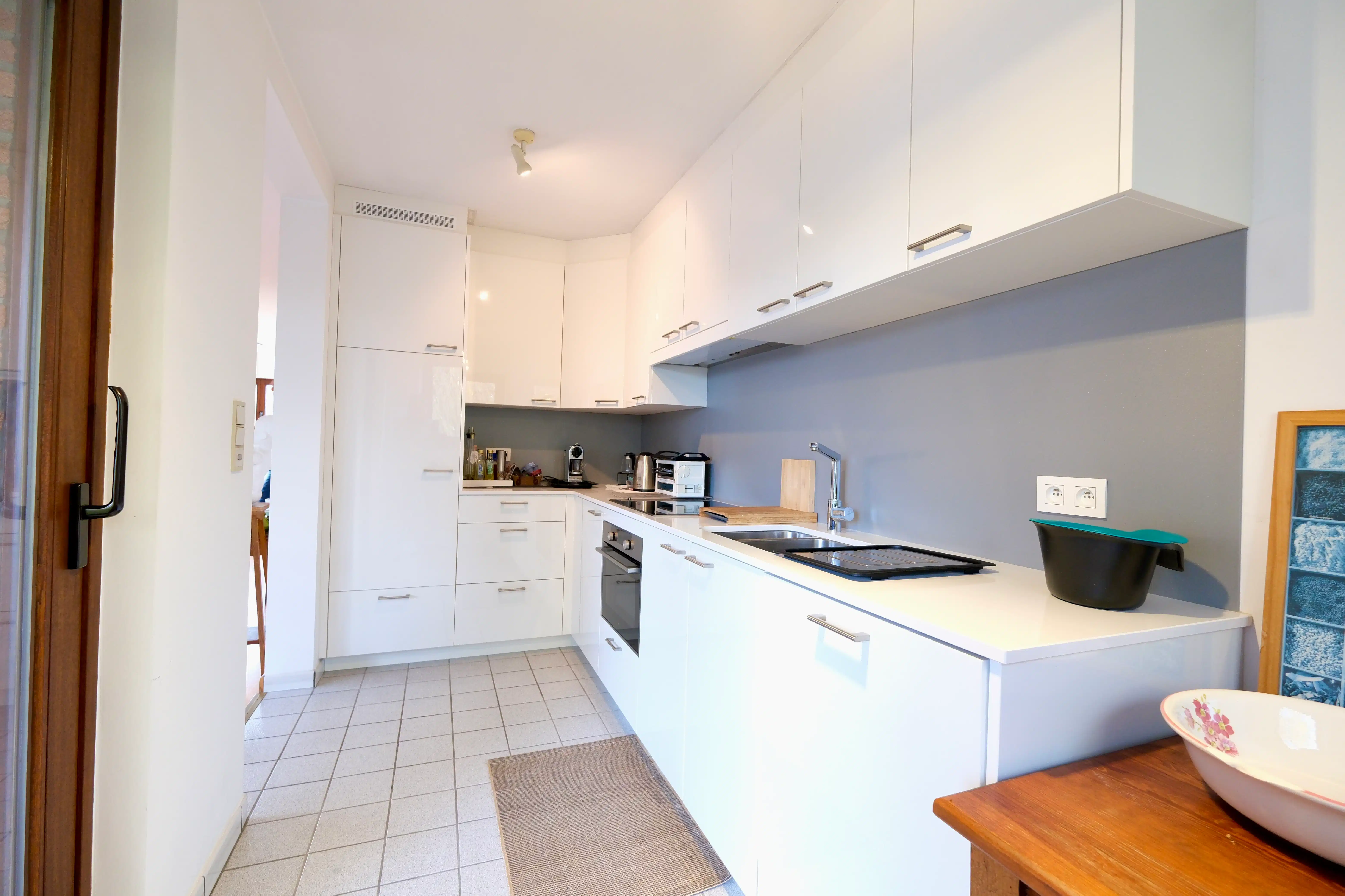 Commercieel gelijkvloers met bovenliggend appartement foto 19