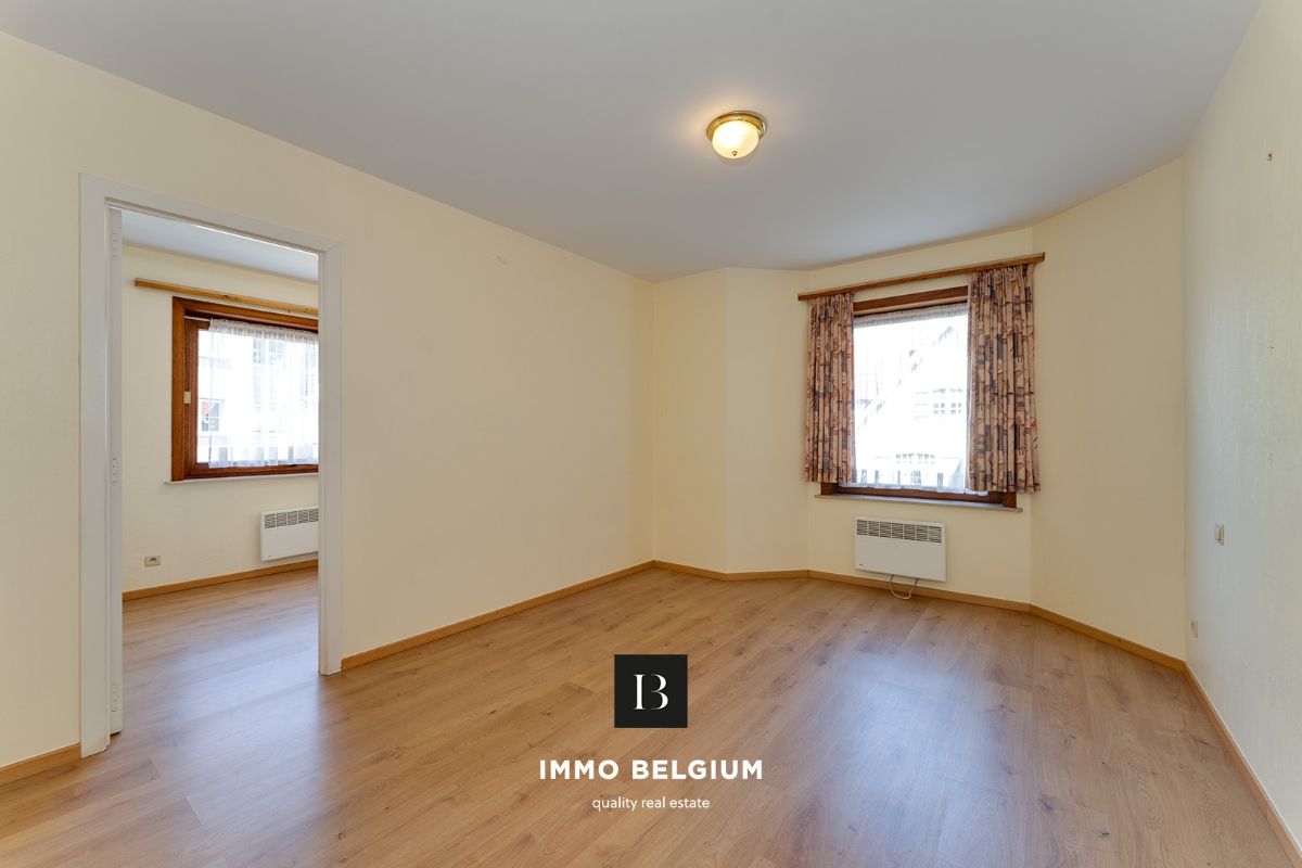 Ruim 3-slaapkamer appartement in het centrum foto 7