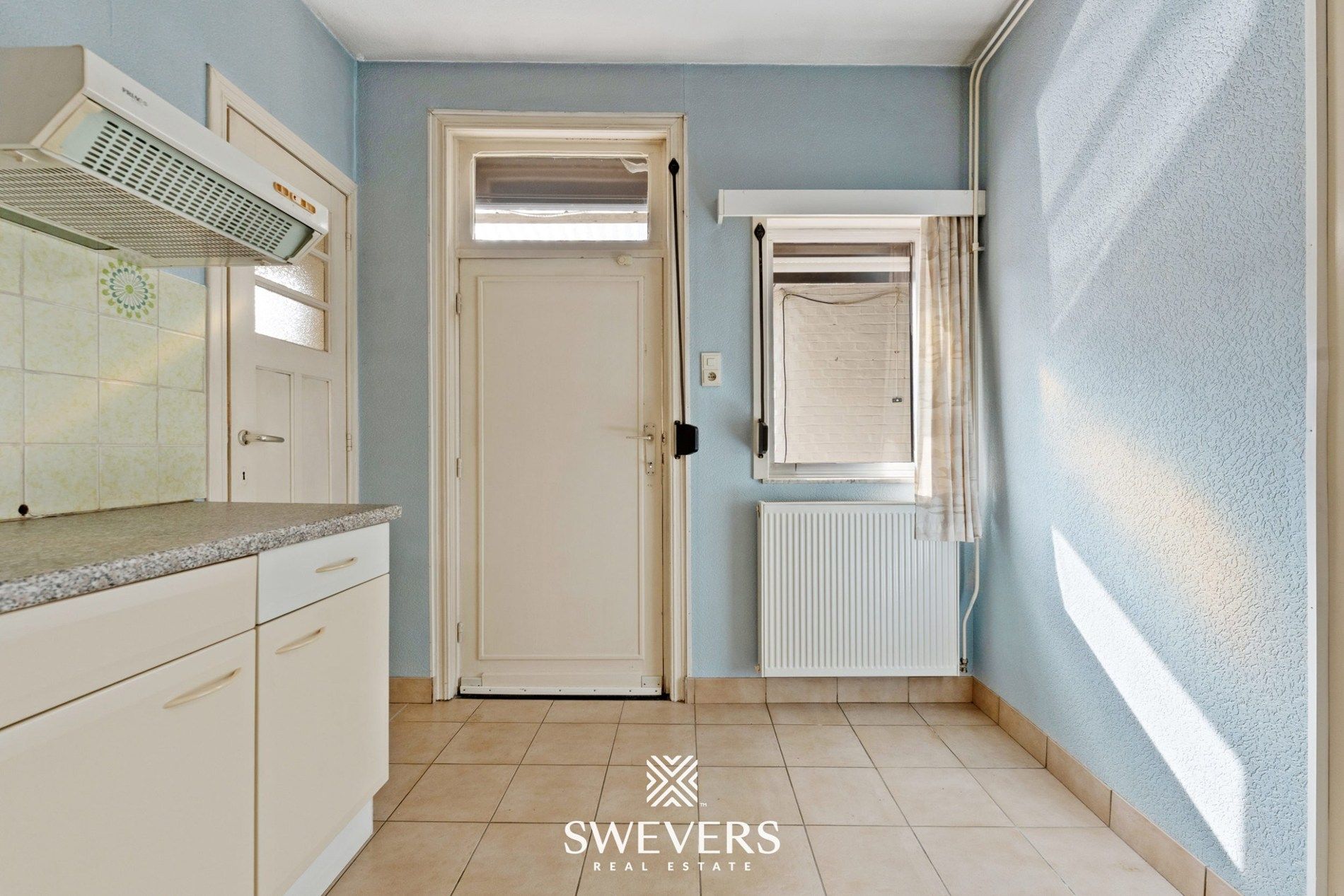 Woonst met 5 slaapkamers en hangar van 250m² in centrum Beringen foto 18