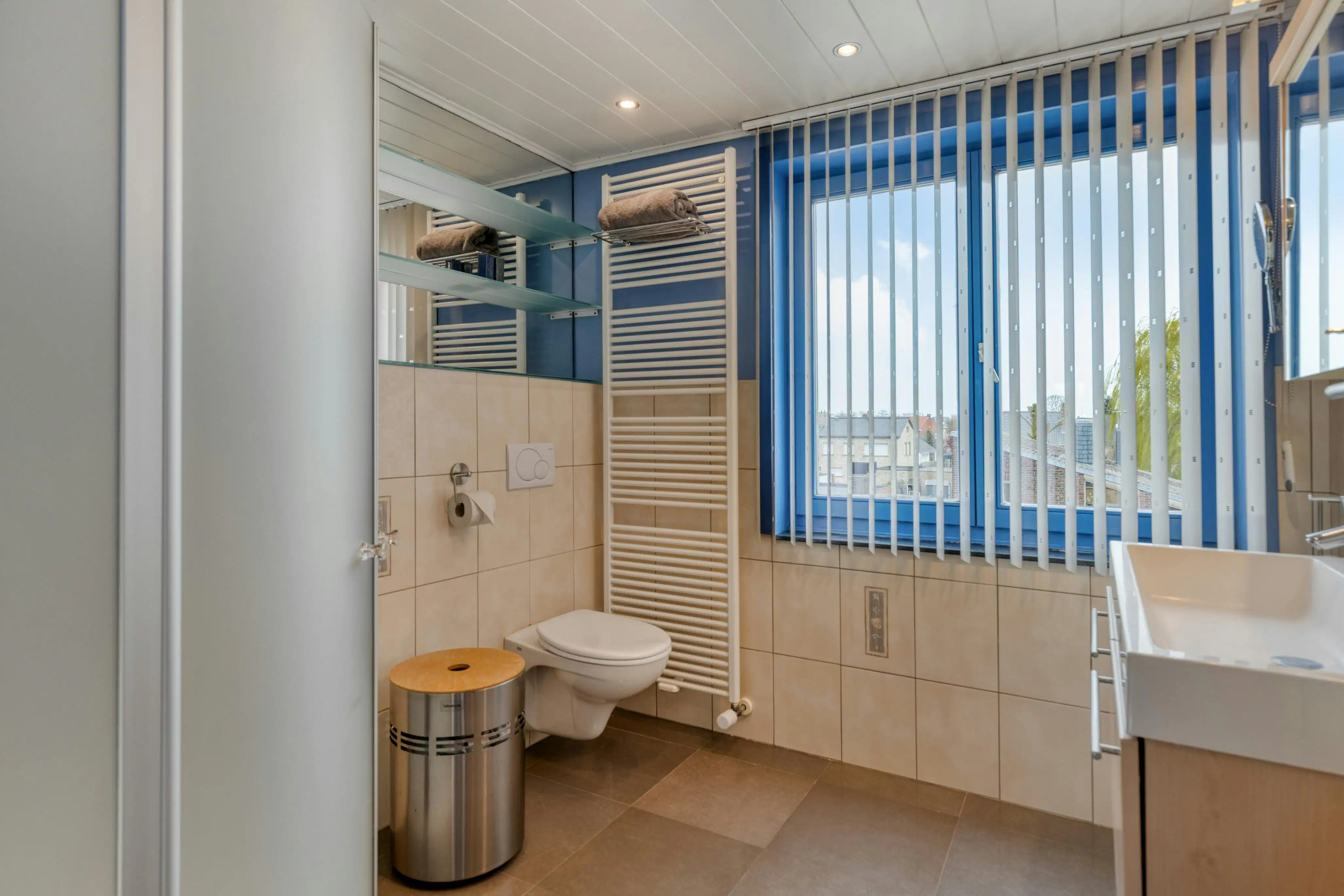 Halfopen woning te koop in doodlopende straat te St-Michiels foto 14