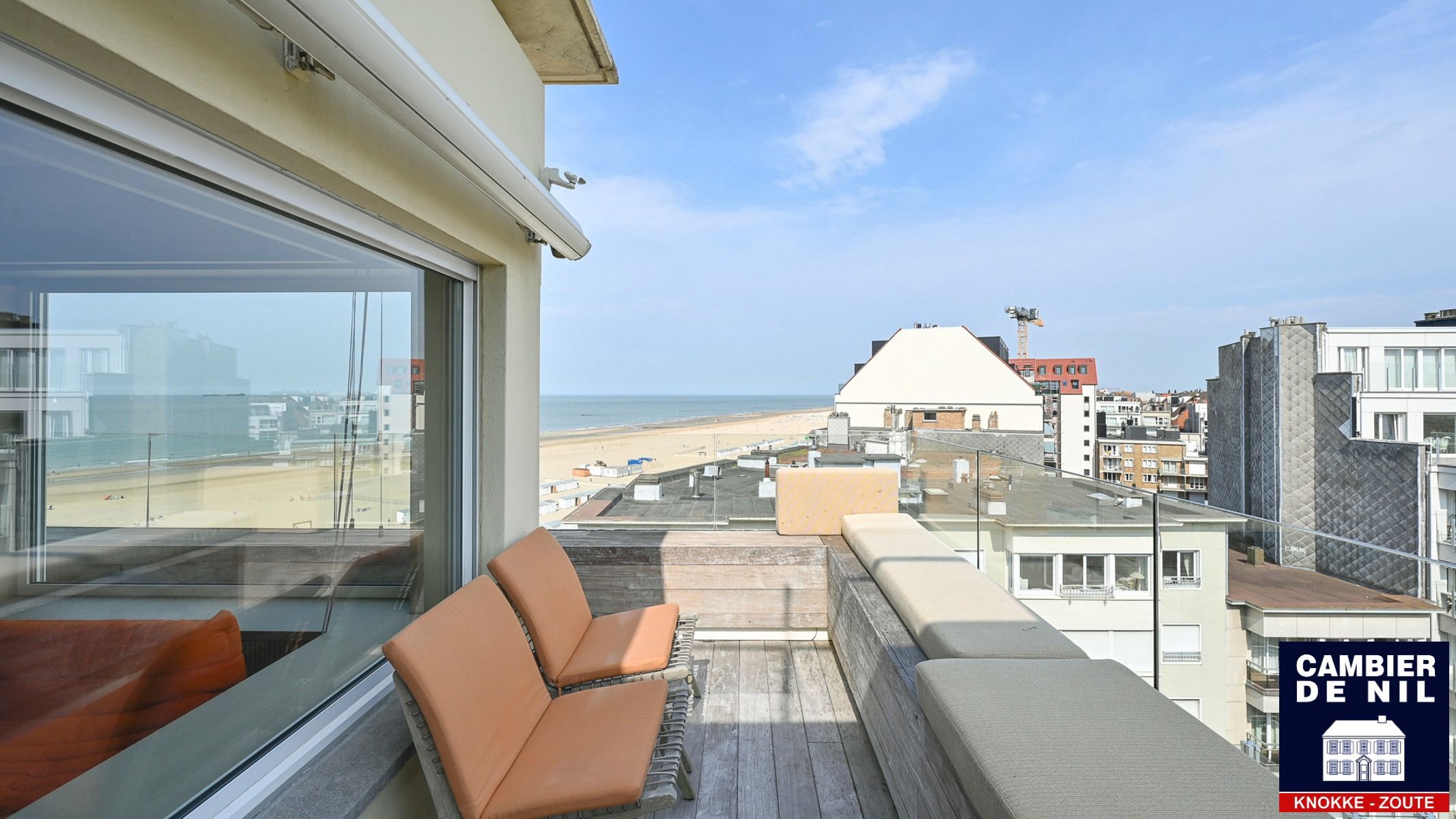 Prachtig hoekappartement met panoramische zichten foto 29