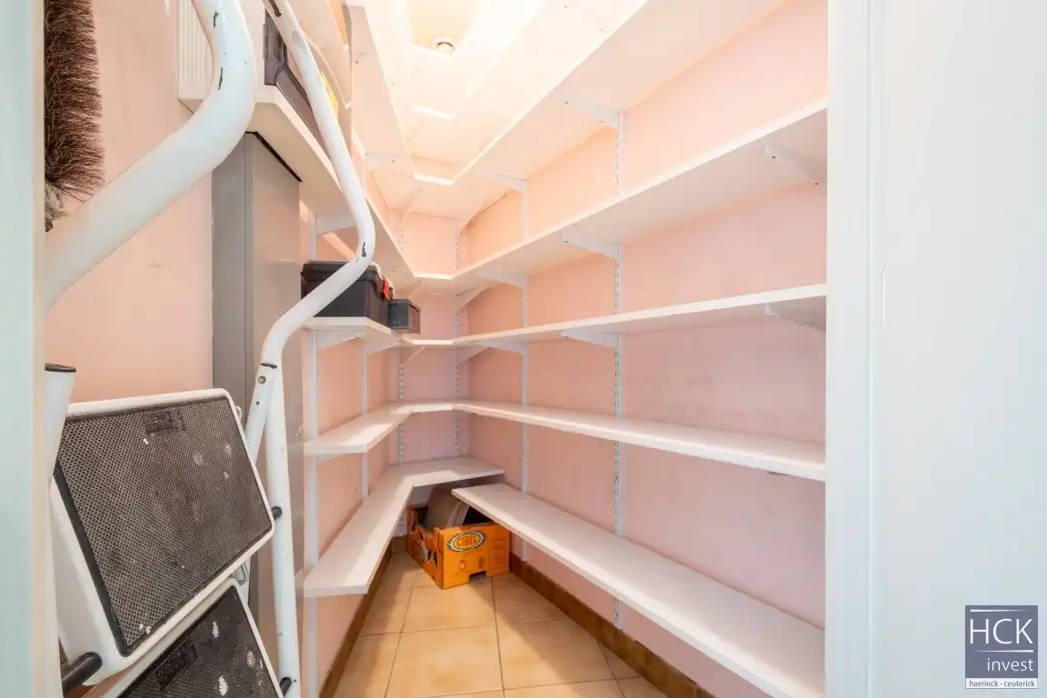 KRUISHOUTEM - Lichtrijk appartement met 2 SLPK. op topligging foto 10