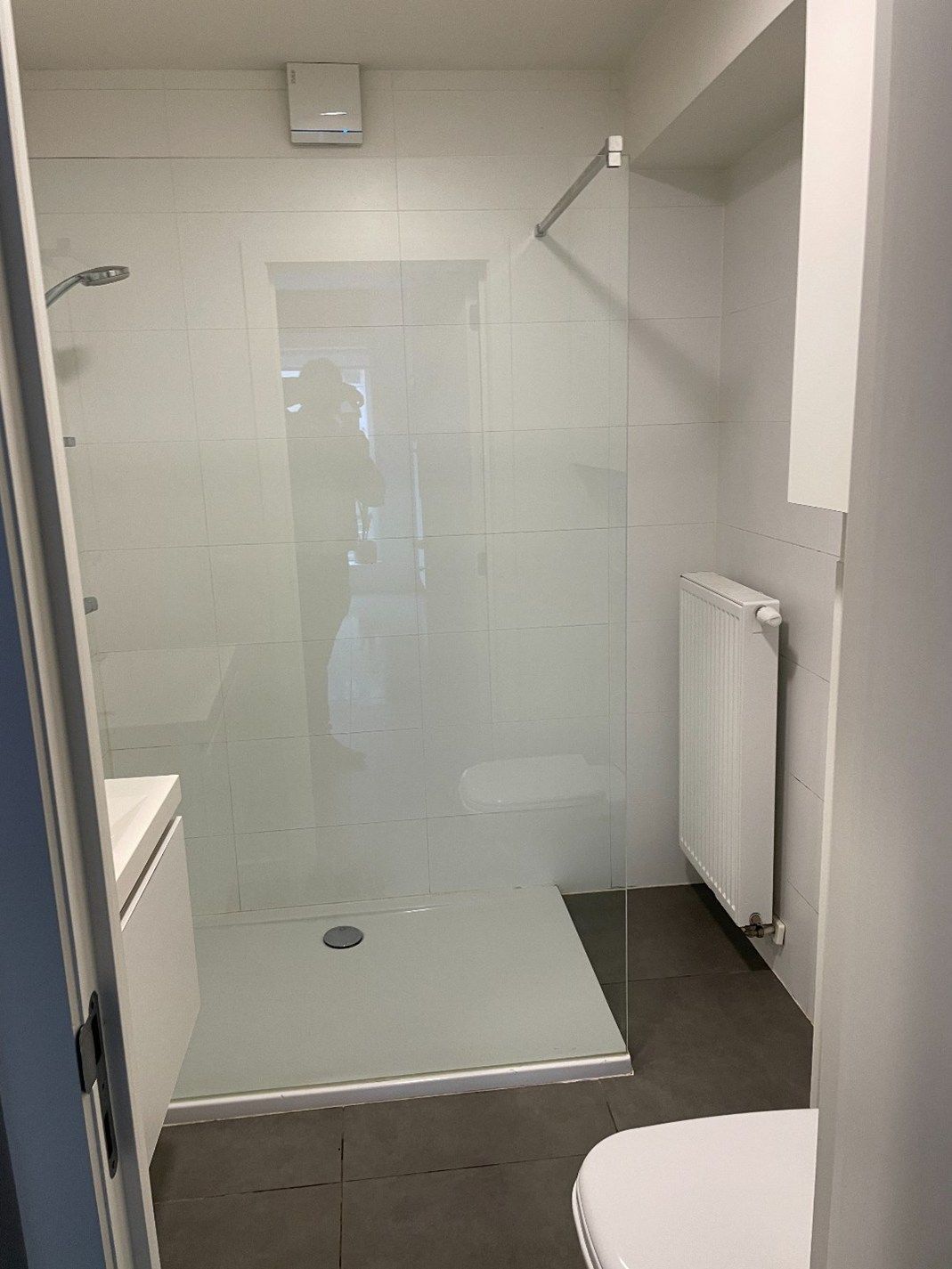 ruime studio in hartje Gent foto 12