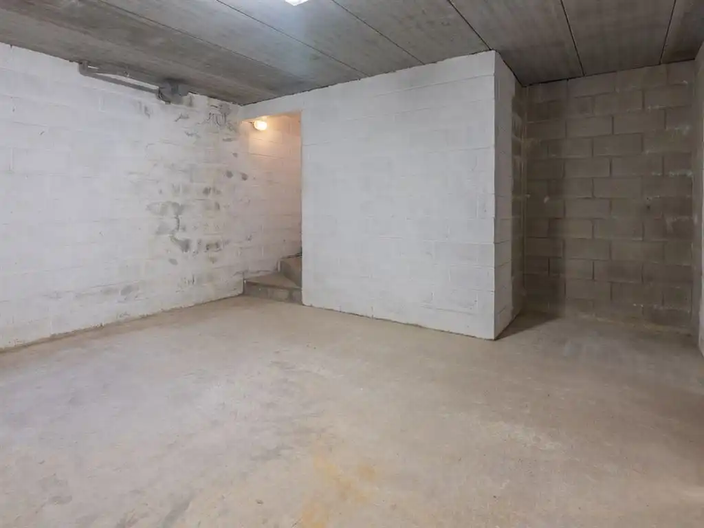 Verrassend ruime vrijstaande woning met inpandige garage foto 47