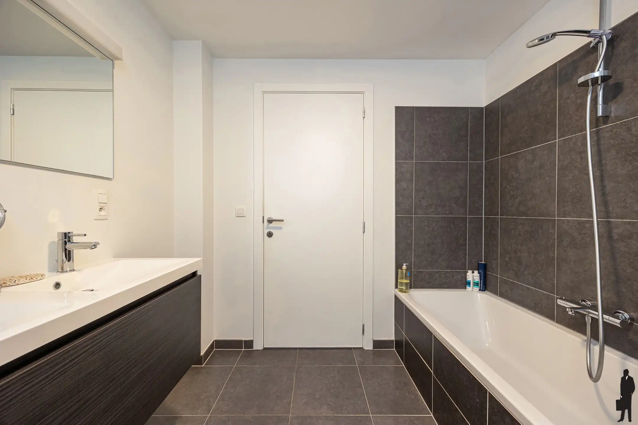 Modern duplex app met 3 slpk en ondergrondse staanplaats foto 8