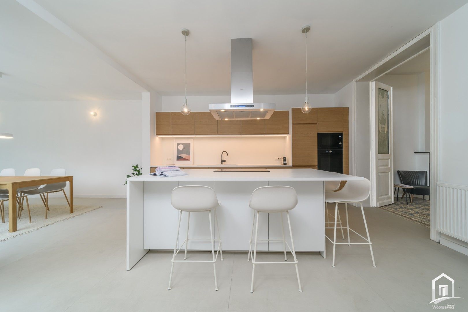 Exclusief gerenoveerde burgerwoning foto 7