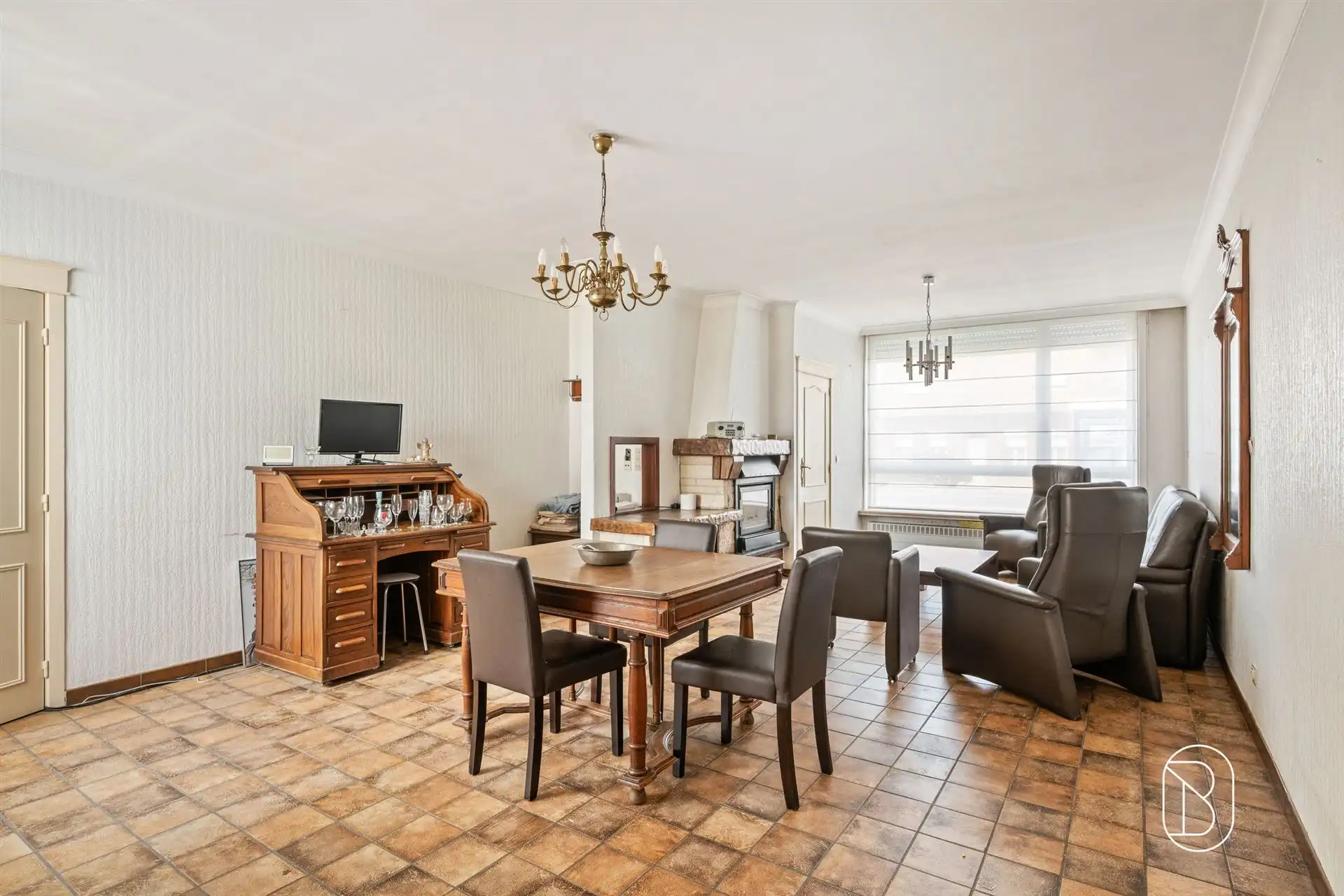 Ruime veelzijdige woning met 5 SLK en polyvalente ruimte foto 17