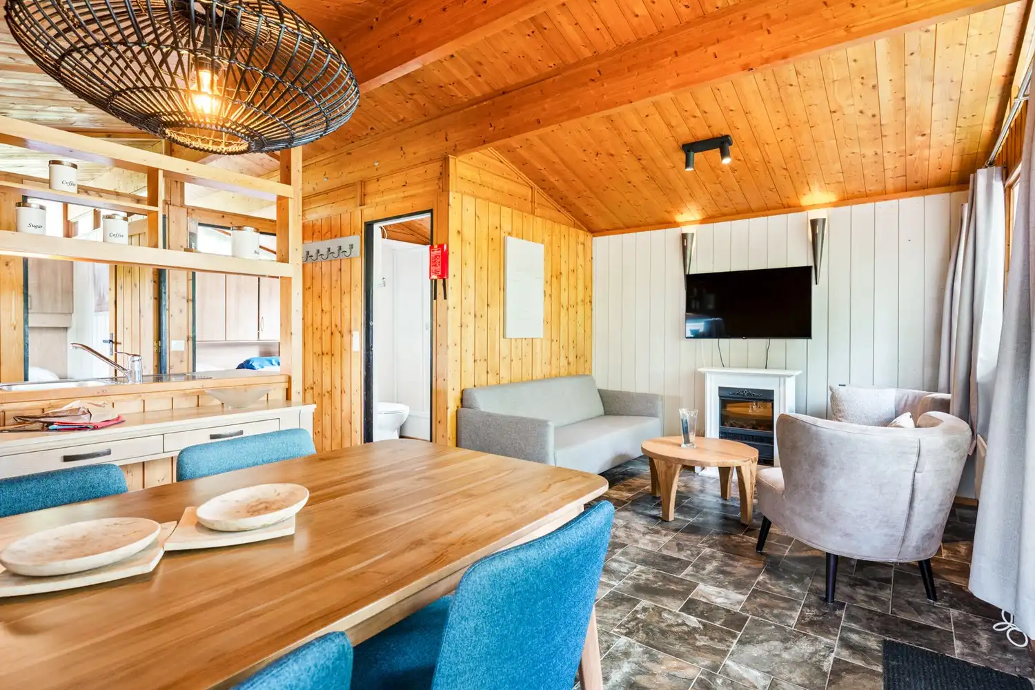 Chalet met 2 slpkrs te Hastière foto 2
