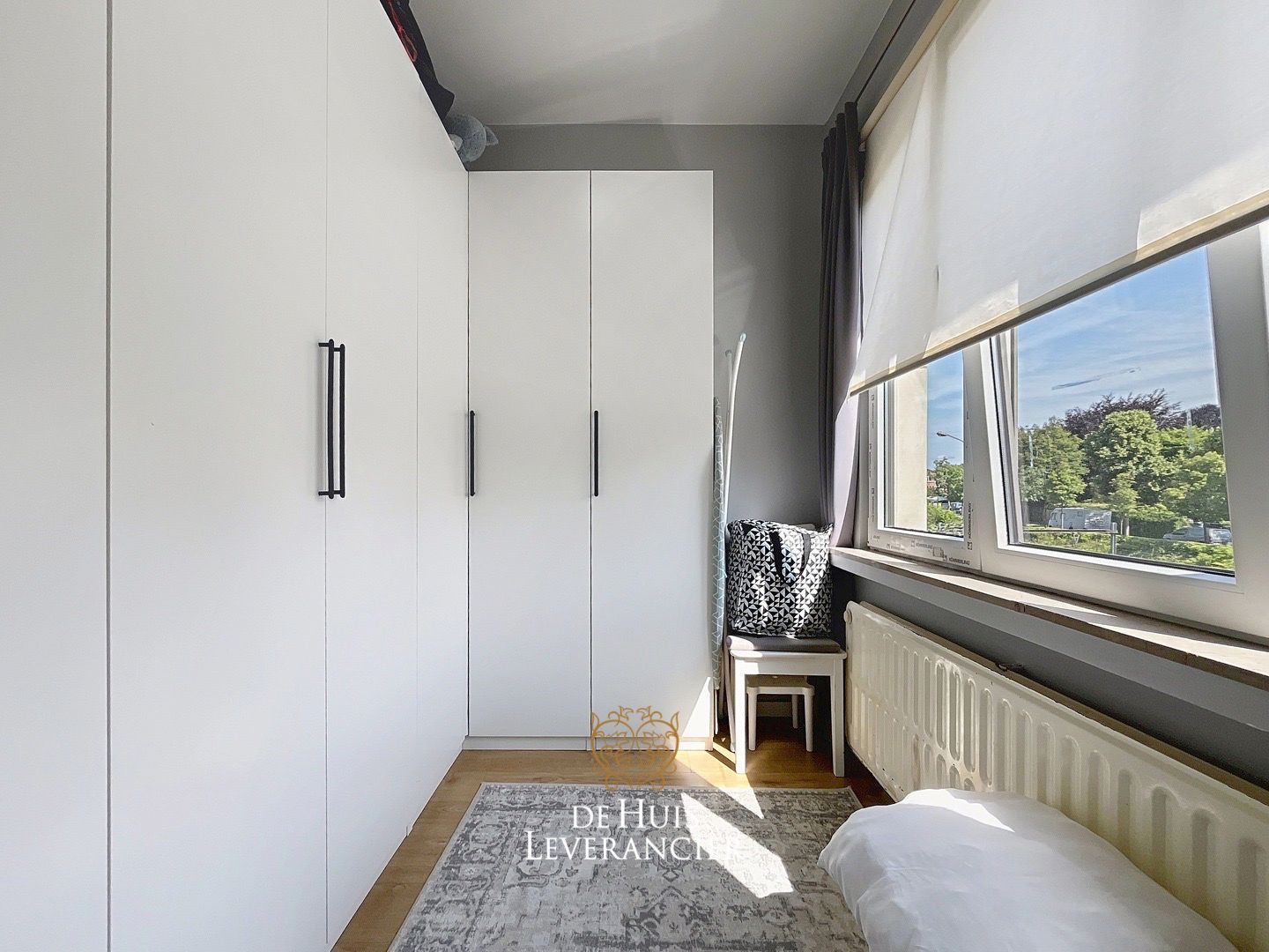 Prachtige, gerenoveerde woning met tuin en garage op toplocatie te koop in Mortsel! foto 5