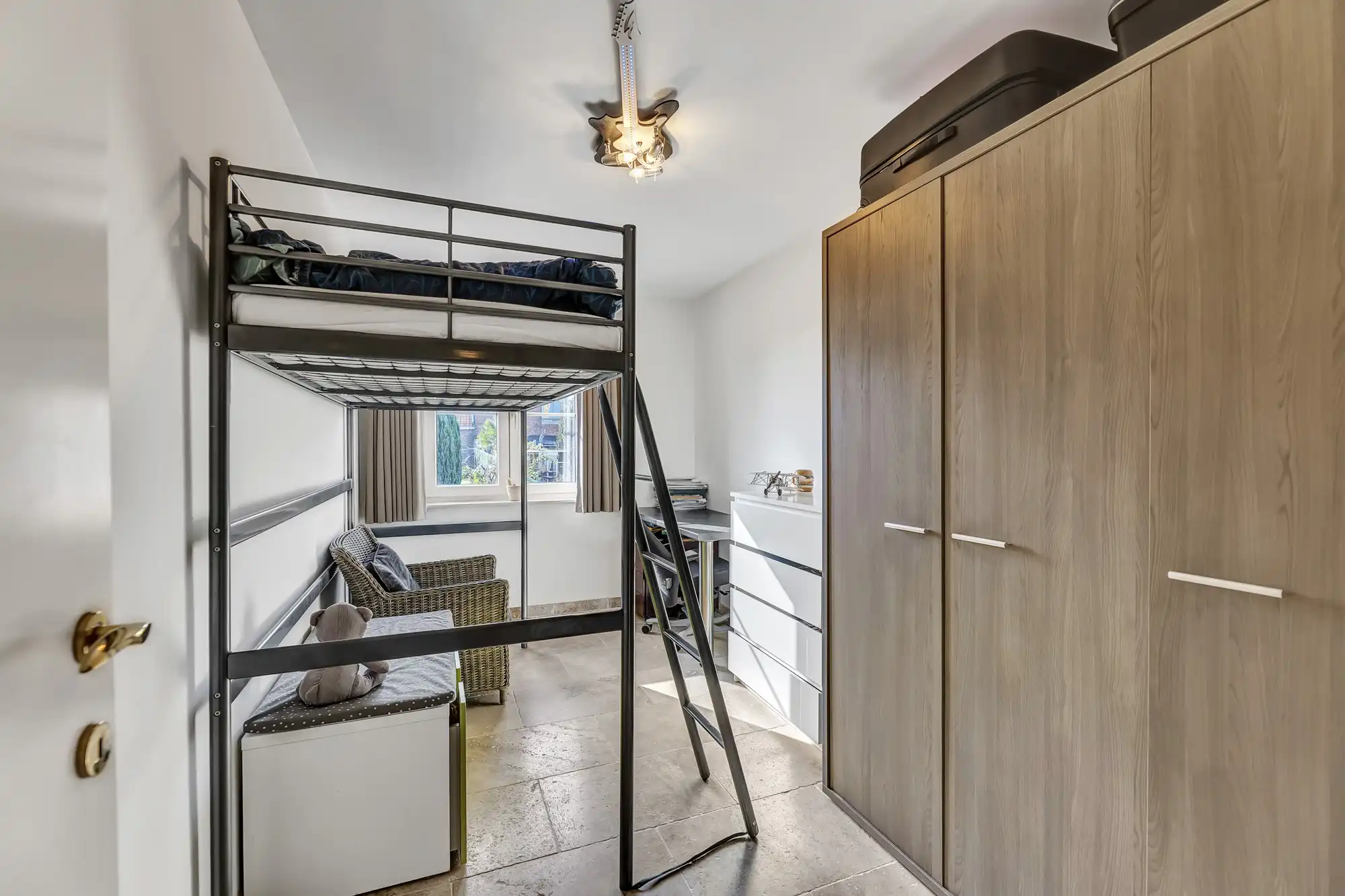 Energiezuinige HOB met 4 slpks, garage en bureau foto 18