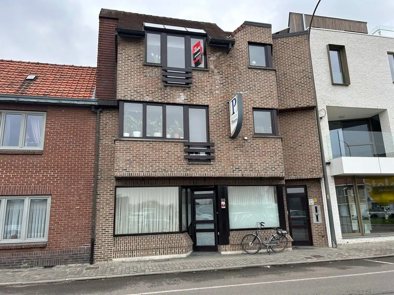 Gezellig appartement met 2 slaapkamers en terrasje nabij het centrum van Maaseik. foto 13