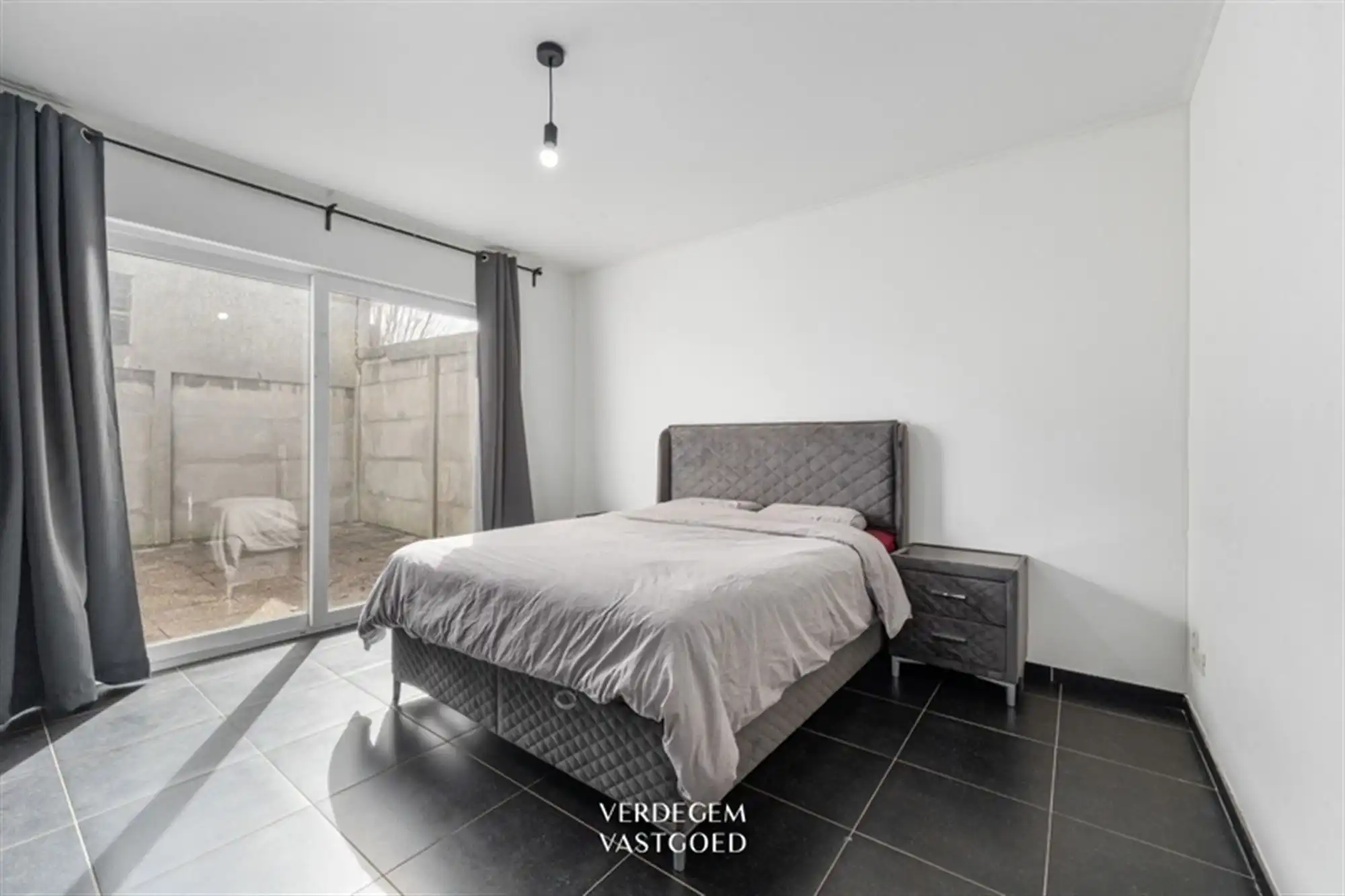 Handelsruimte of atelier met mooi woongedeelte in hartje Zelzate foto 12