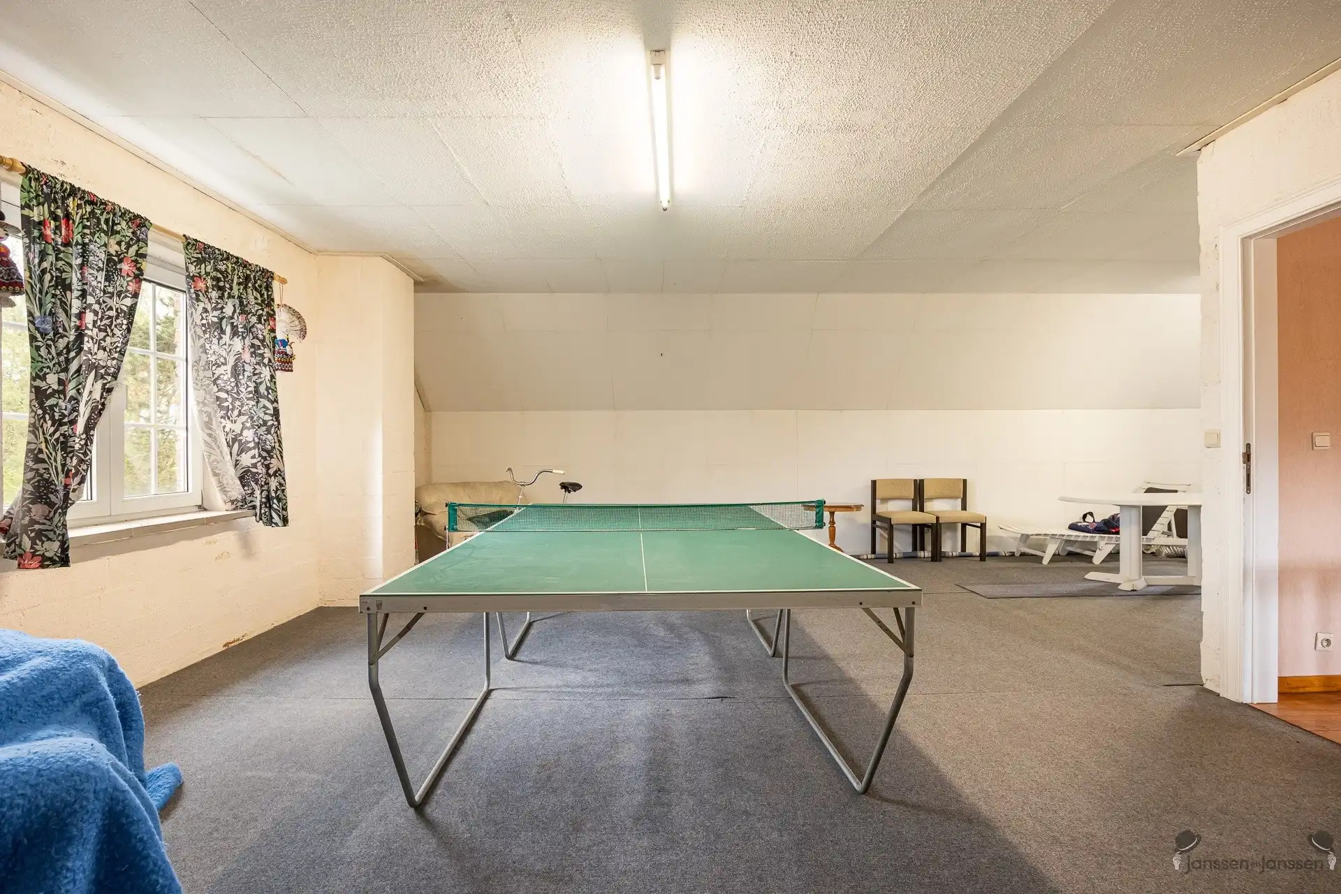 Karaktervolle woning met prachtig zicht op eigen natuurdomein foto 19