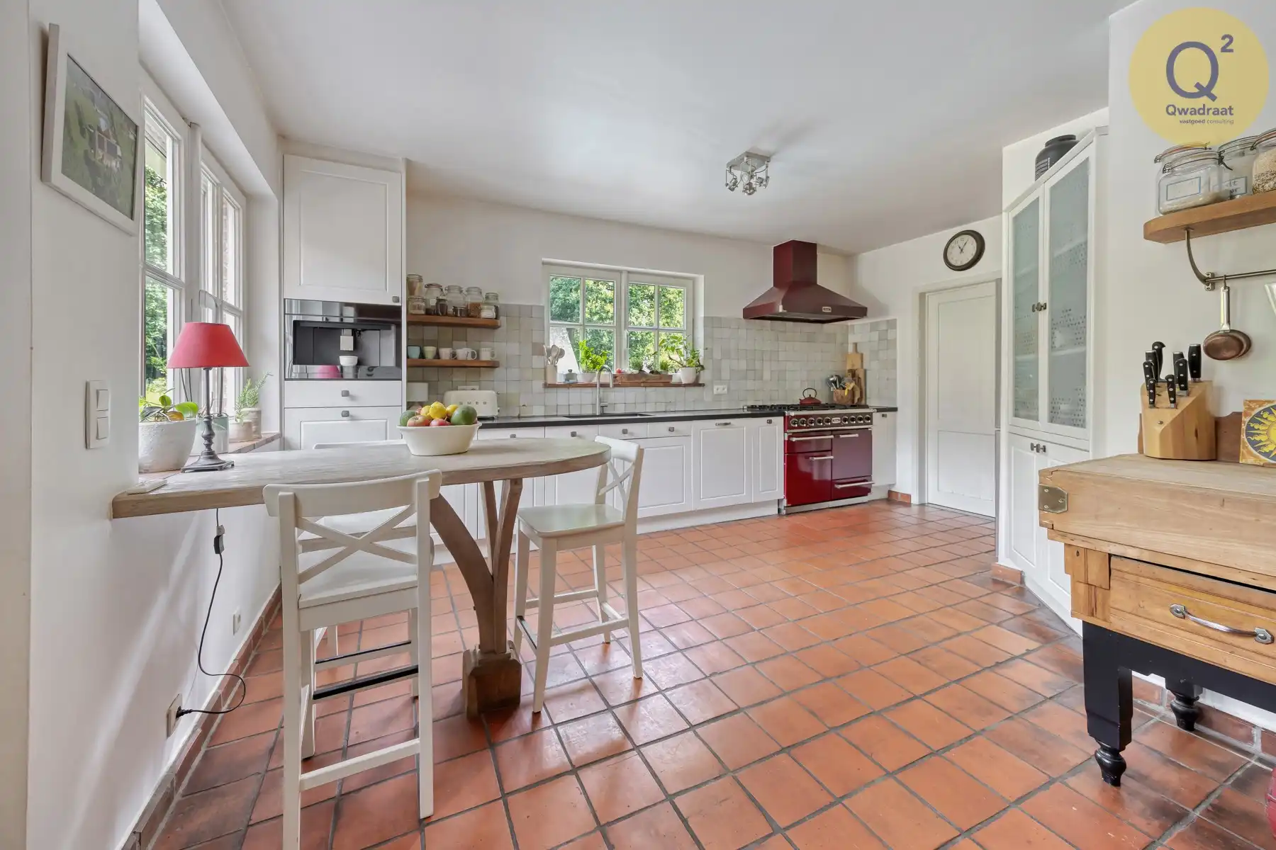 Rustig gelegen villa van met zwembad en poolhouse  foto 20