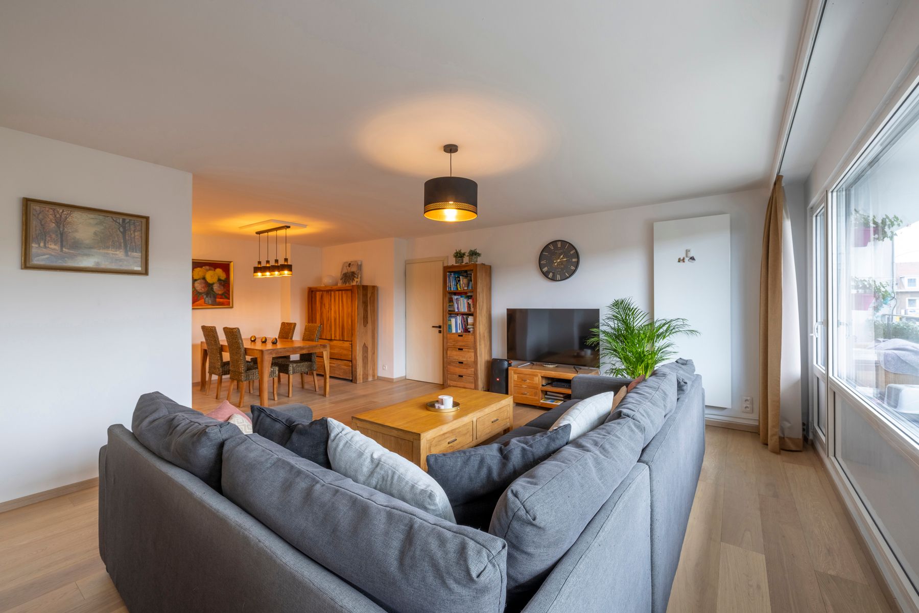 VERNIEUWD APPARTEMENT MET 3 SLAAPKAMERS TE KOOP foto 5