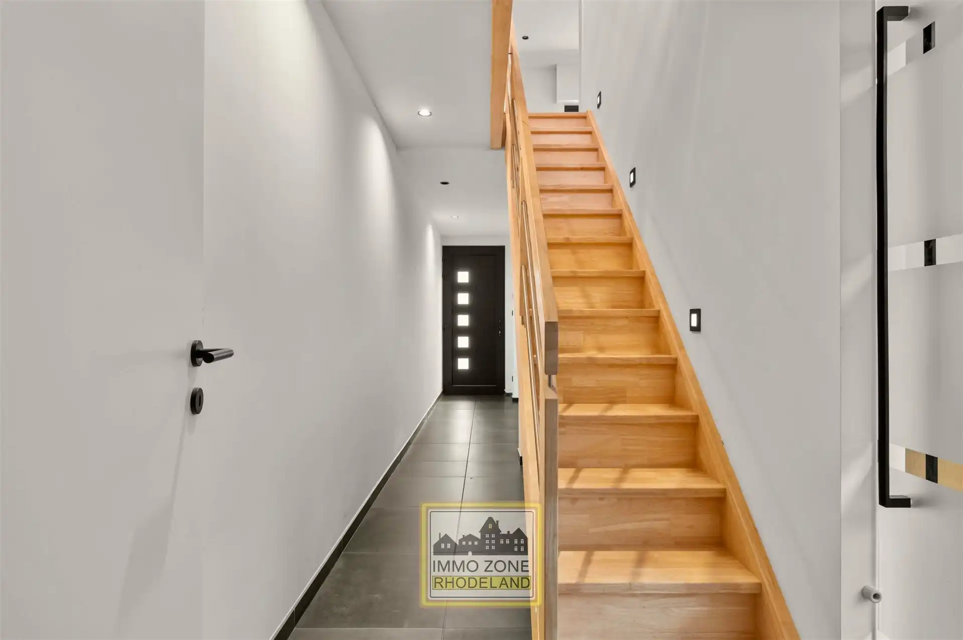 Energiezuinige woning met 3 slpks, garage en leuke tuin foto 3