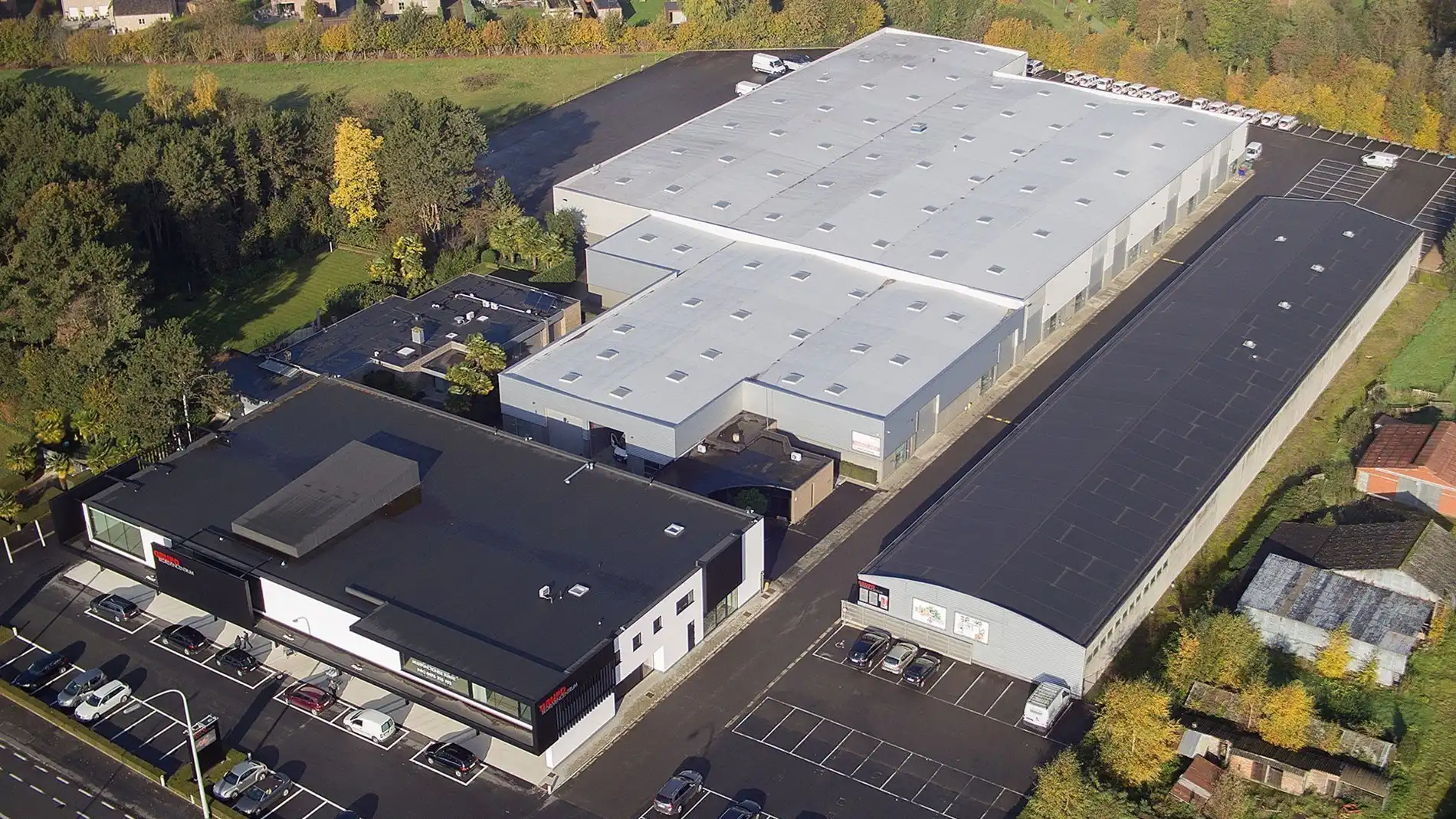 Magazijn te huur in GRUPO Bedrijvencentrum in Lokeren foto 13