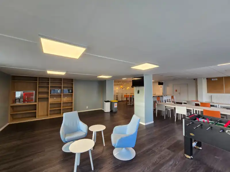 Kantoorruimte te huur foto 3