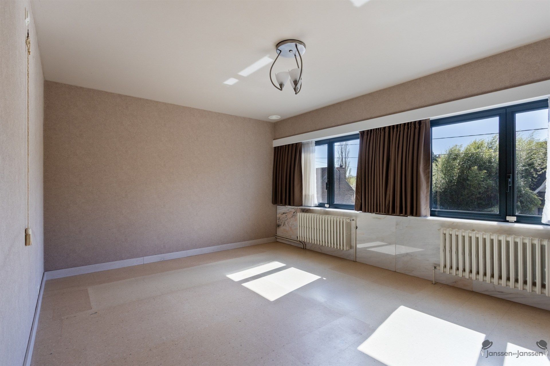Prachtige landelijke villa met ruime opslagmogelijkheden. foto 16