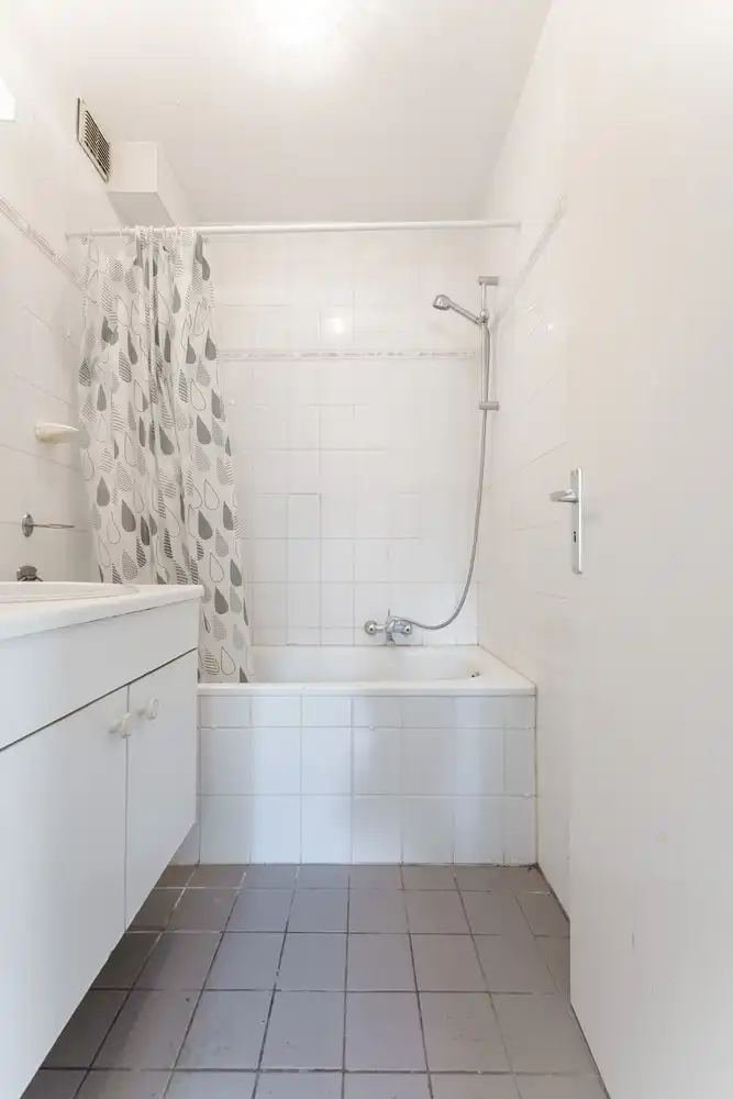 1 SLK APPARTEMENT OP EEN TOPLACTIE IN HET CENTRUM VAN NEERPELT IN EEN KLEINE BLOK MET LIFT EN EEN AFSLUITBARE GARAGE! foto 14