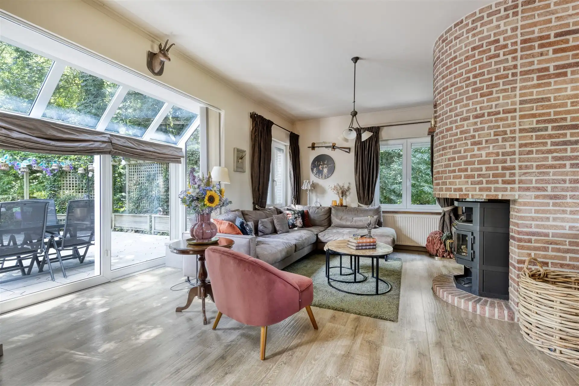 Exclusief gelegen villa op 3.970 m² in Sint-Lievens-Houtem foto 6