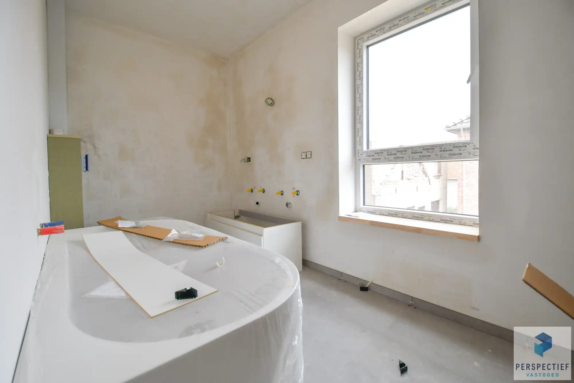 Rustig gelegen afgewerkte moderne nieuwbouwwoning (BEN) met garage en tuin foto 21