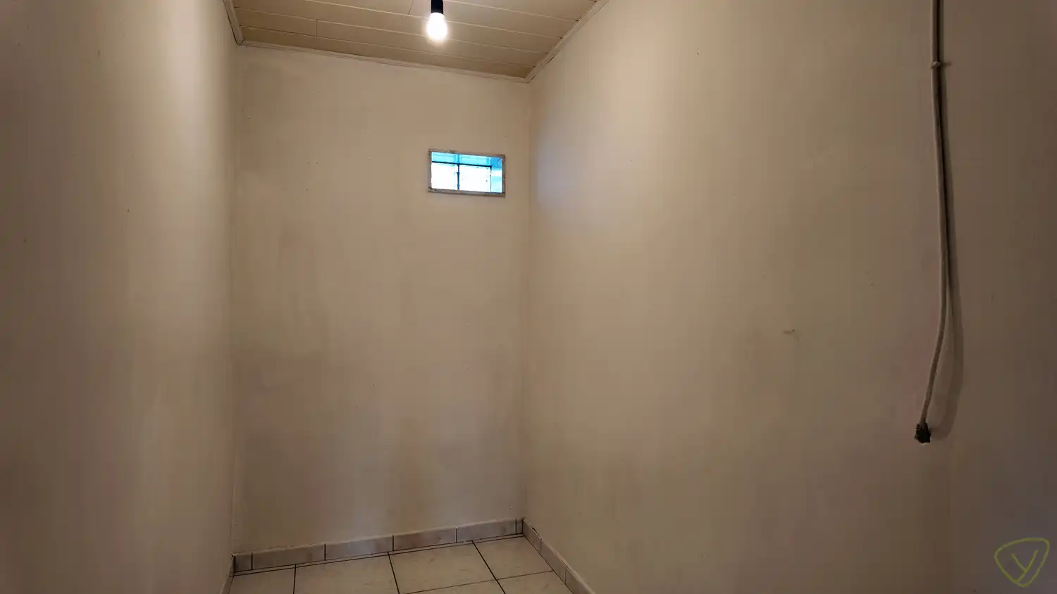 Ruime alleenstaande woning in fermettestijl op landelijke ligging te Zomergem! foto 16