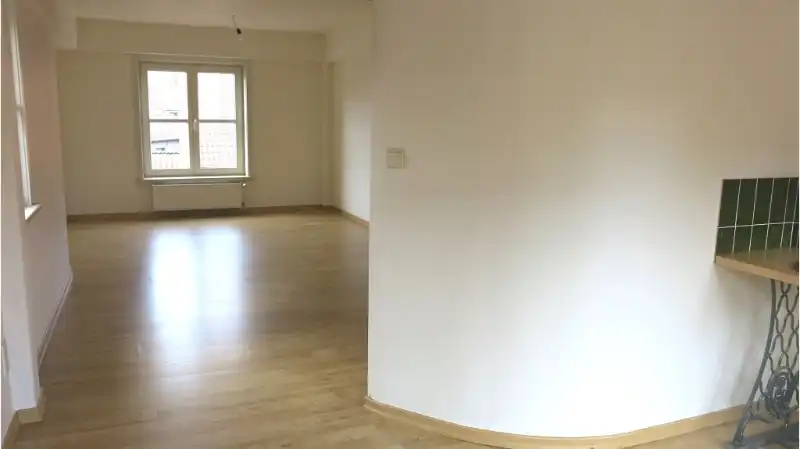 Vernieuwde 3-slaapkamerwoning te huur in het centrum van Brugge foto 6