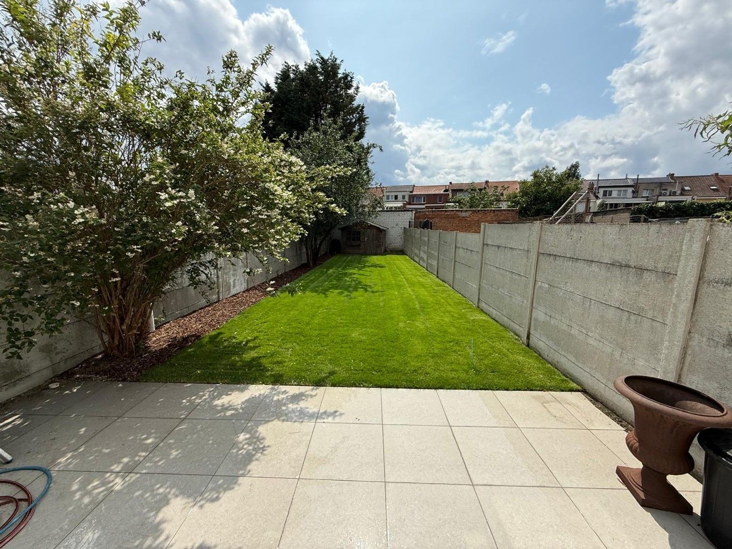 INSTAPKLARE WONING MET TUIN foto 16