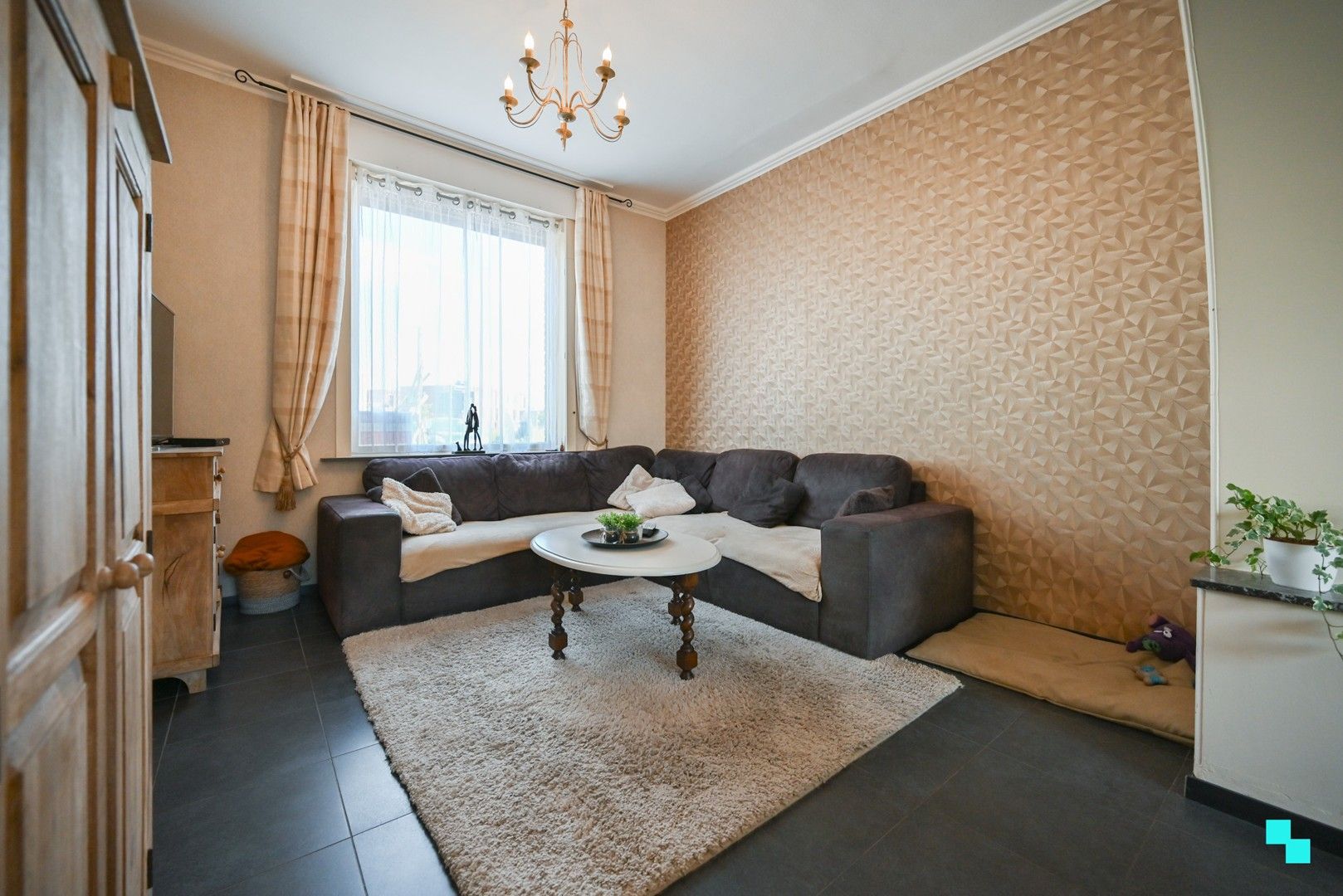 Halfopen woning met opslagruimte nabij centrum Izegem foto 6