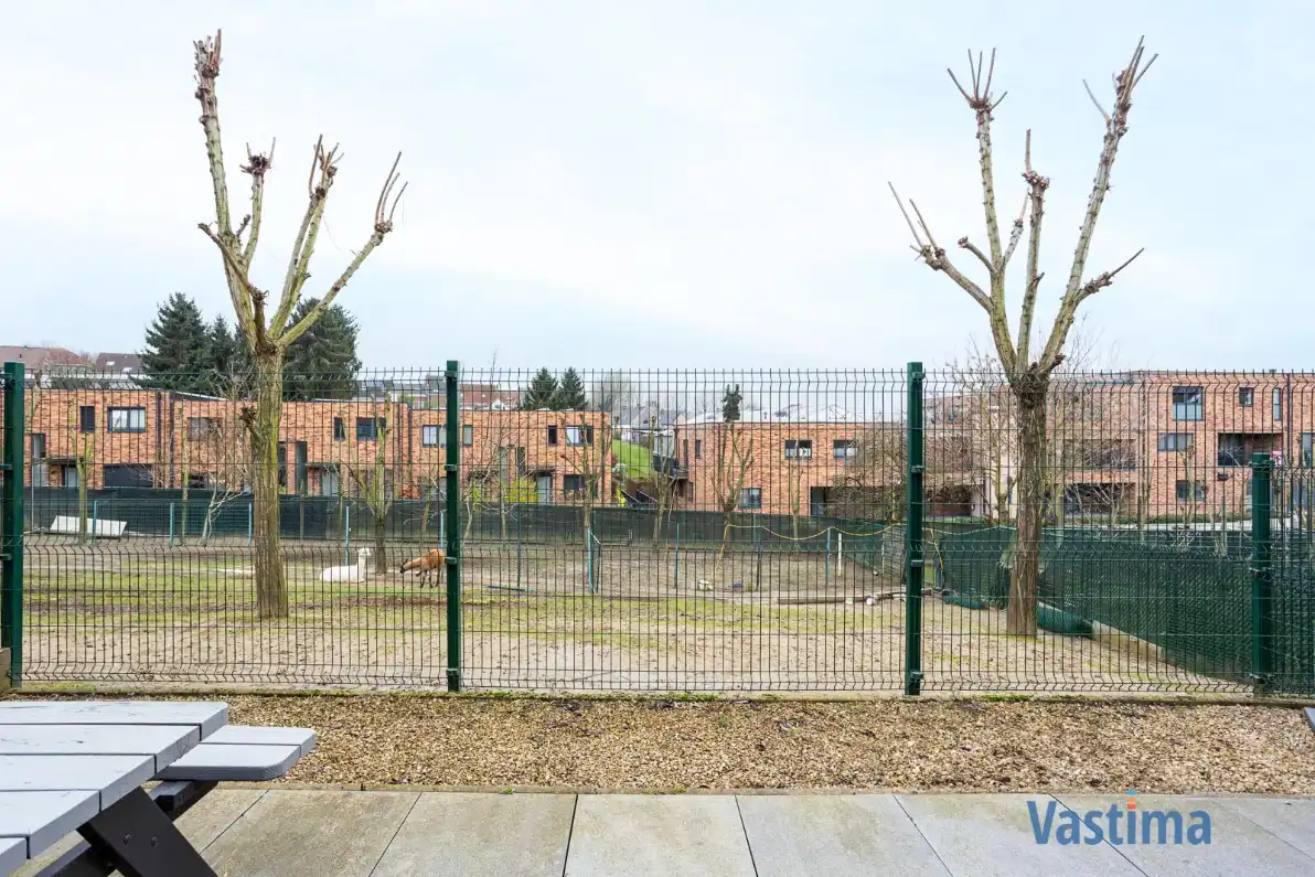 Instapklaar appartement met royaal terras en staanplaats foto 21