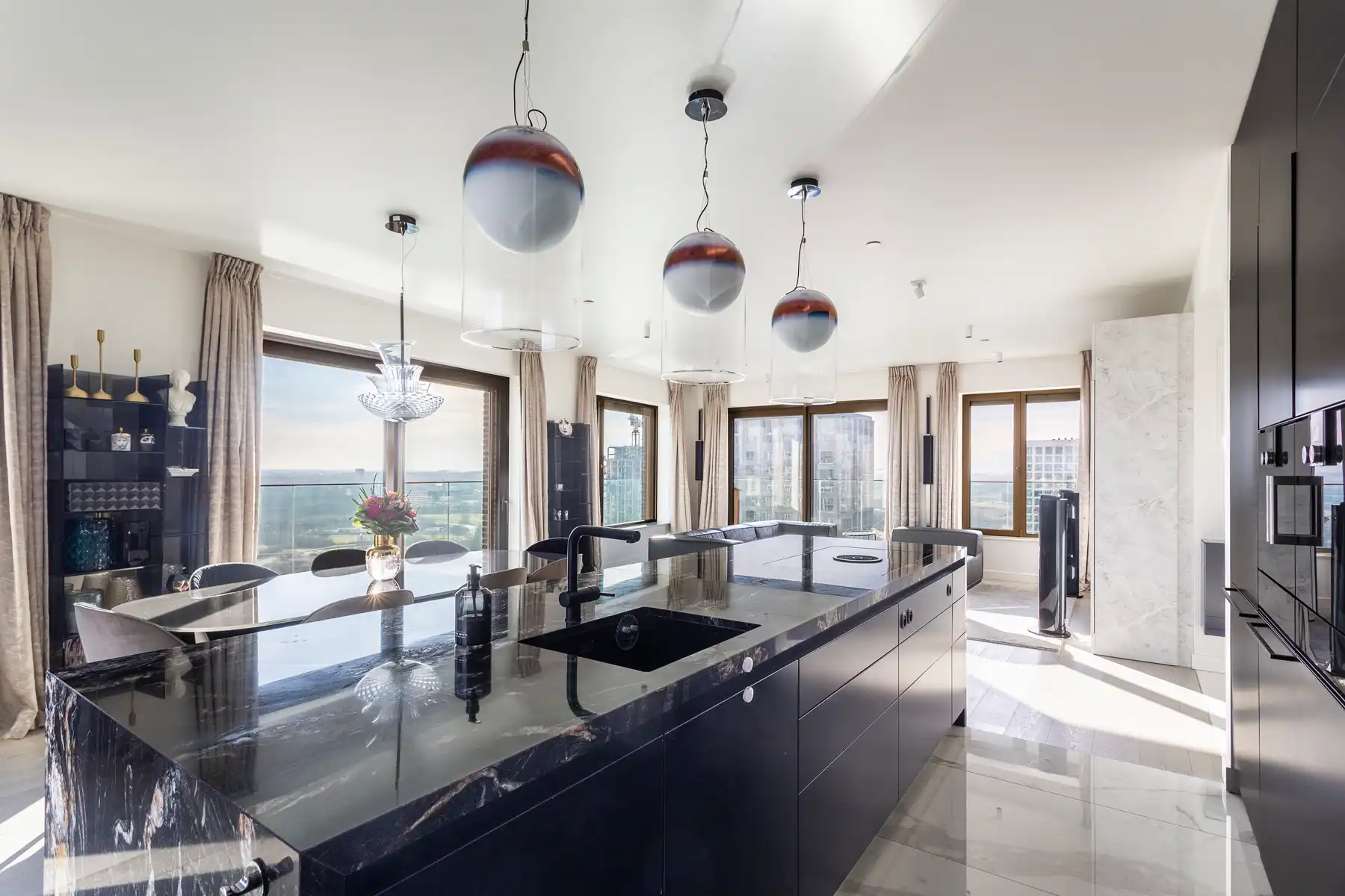 Exclusief appartement met riant terras en spectaculair zicht foto 5