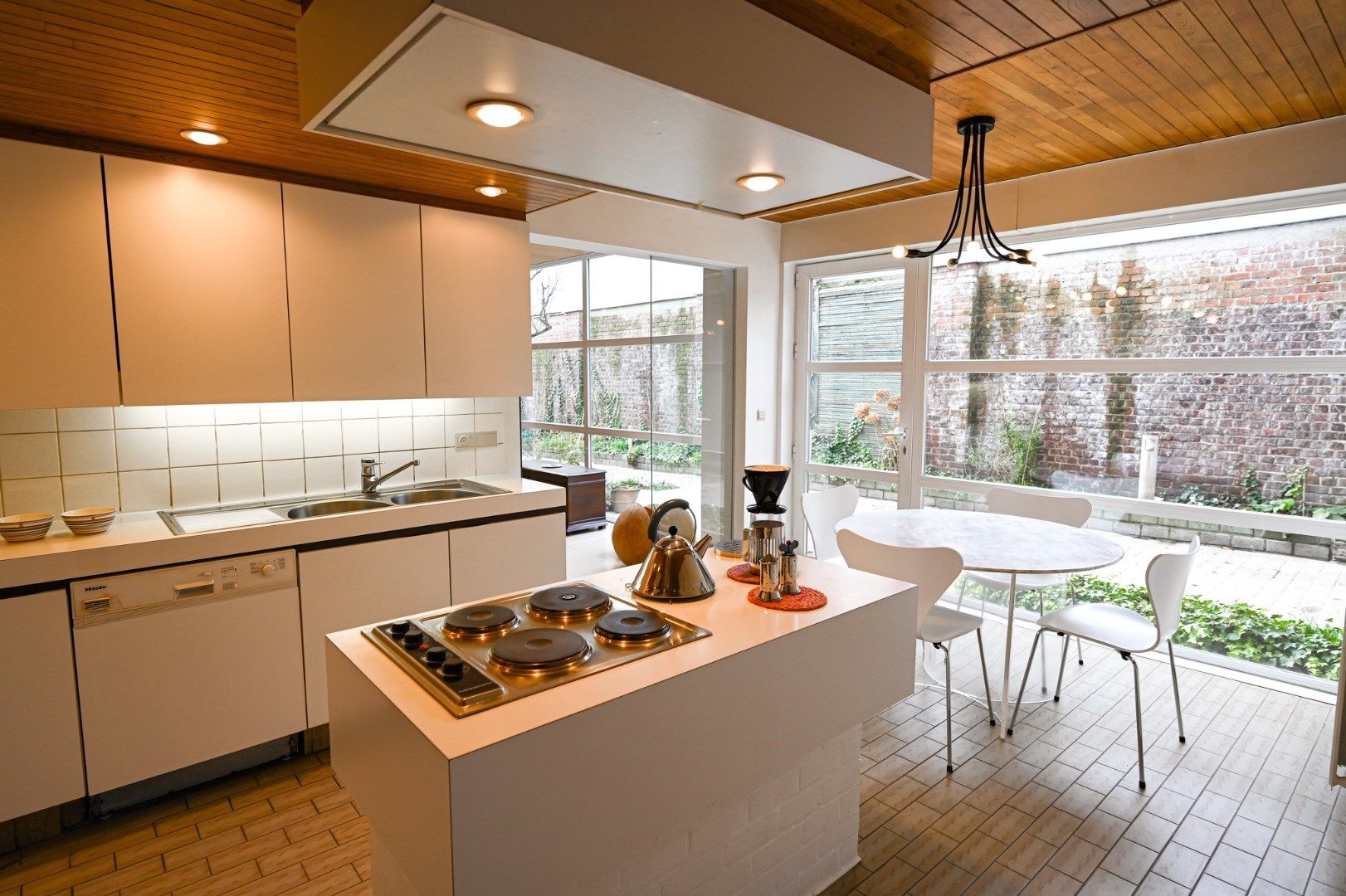 ARCHITECTURAAL PARELTJE MET POLYVALENTE RUIMTE  foto 6