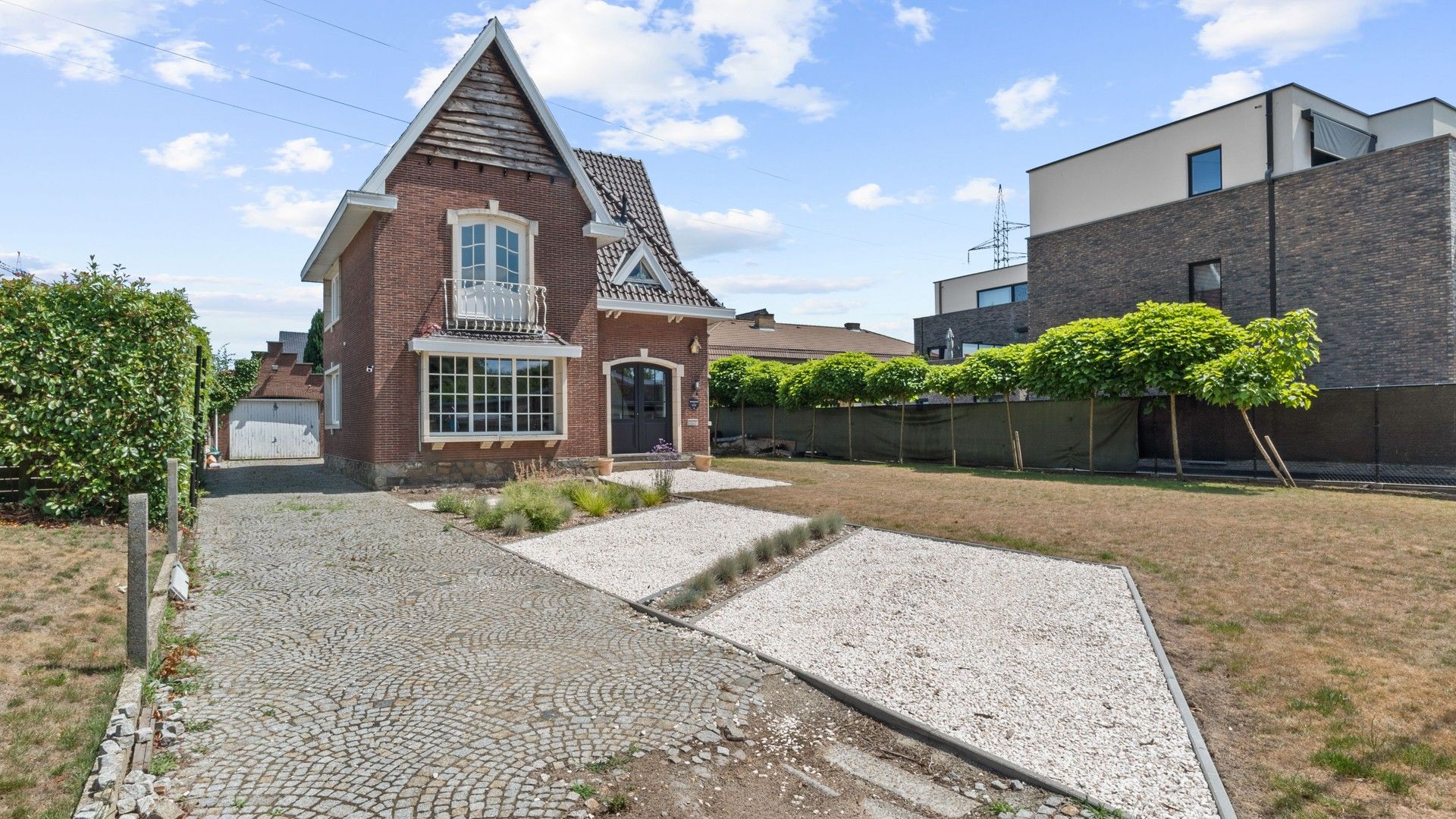 Gerenoveerde karakterwoning nabij het centrum van Houthalen foto 4