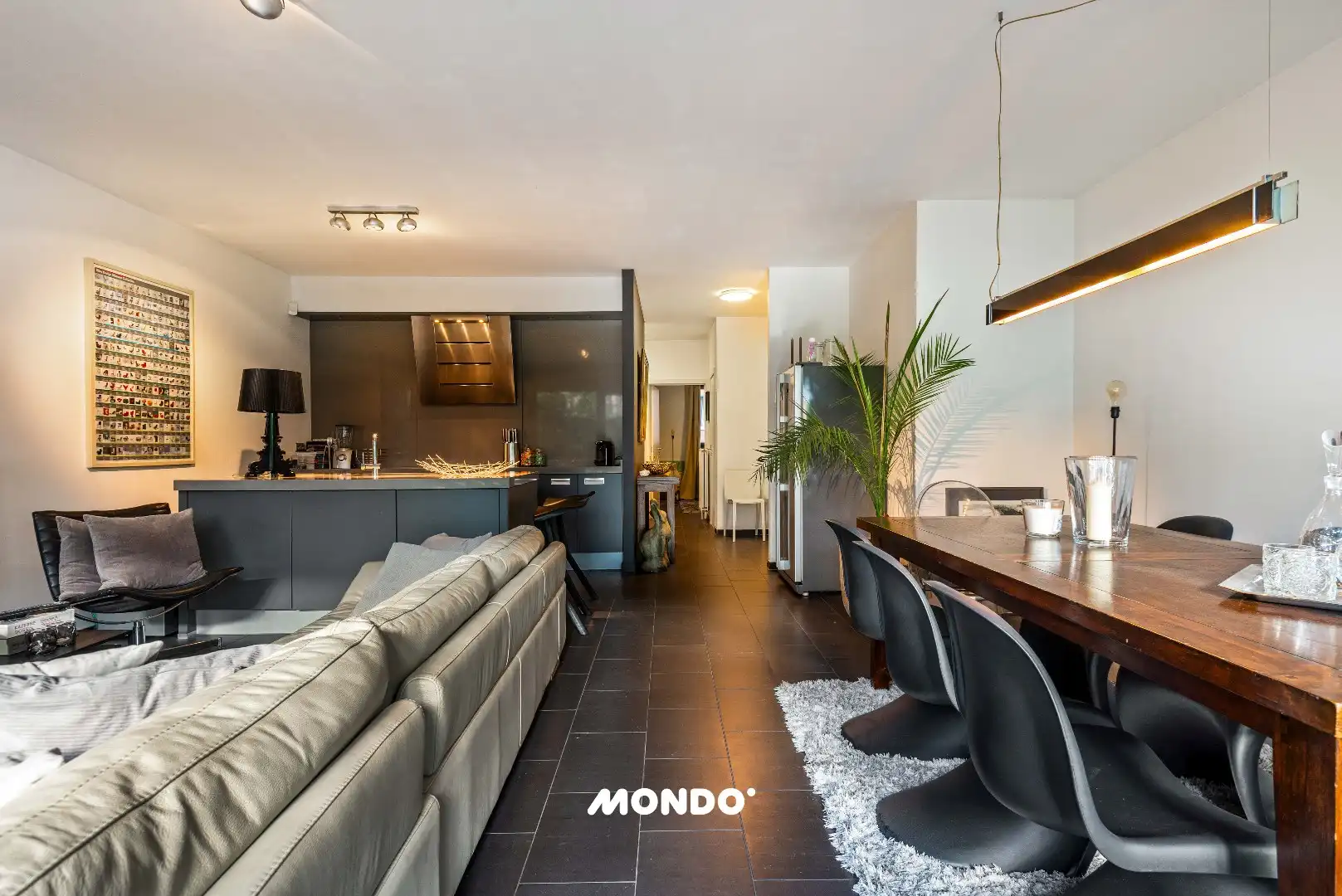 Instapklaar glv appartement, terras & garage. foto 4