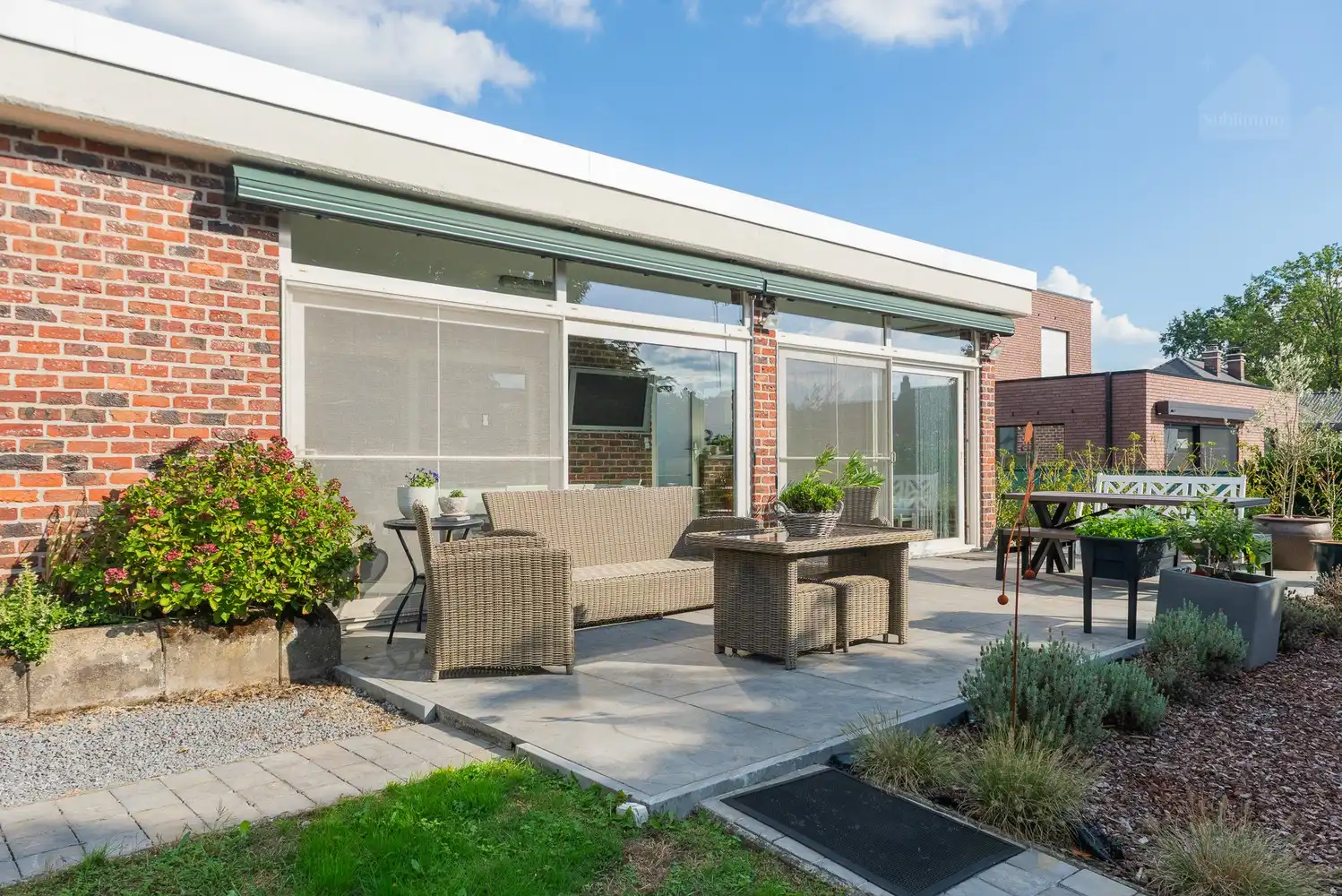 Ruime en uitstekend onderhouden gezinswoning met prachtige tuin en inpandige garage op een perceel van 1.490 m² foto 28