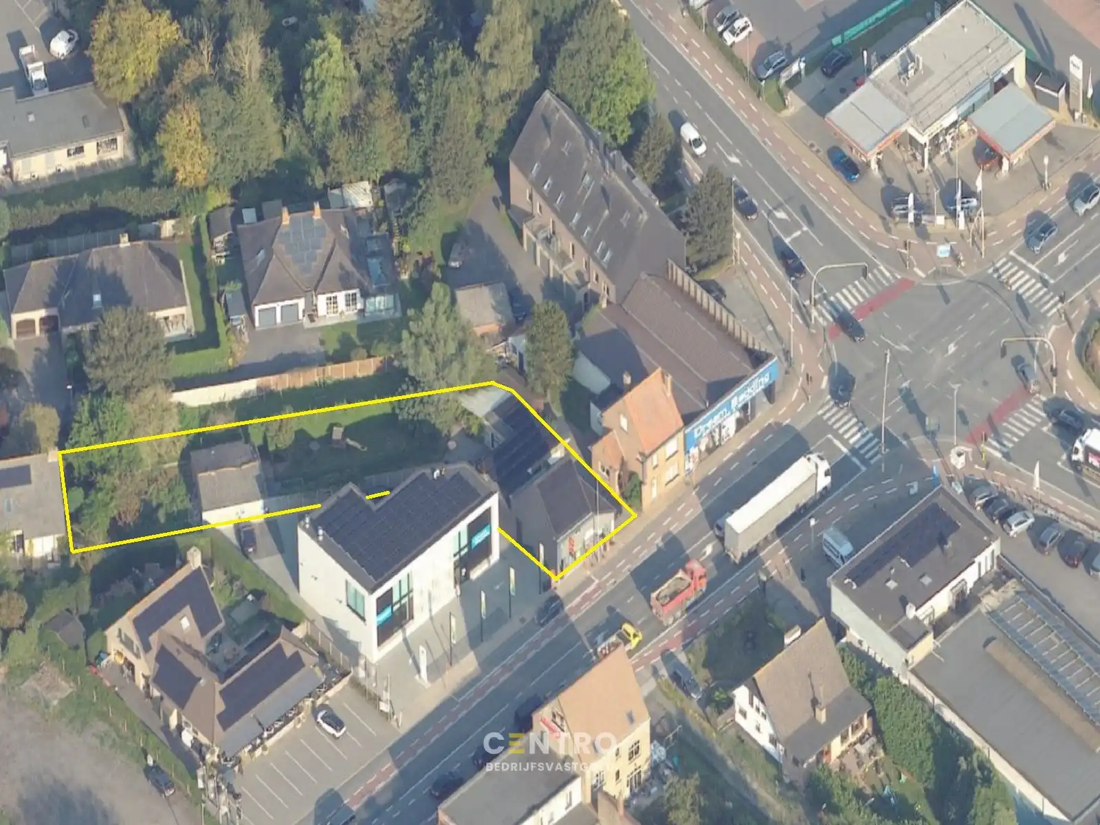 Handelsruimte met WOONST (4 slpk) en extra STALLING op een perceel van 820m² op commerciële ligging te Gistel ! foto 28