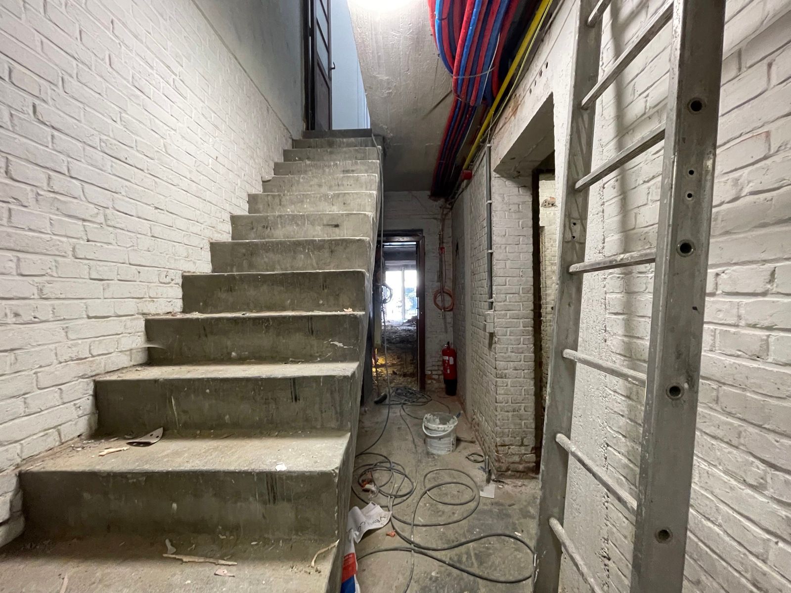 Handelsgelijkvloers op AAA-locatie foto 2