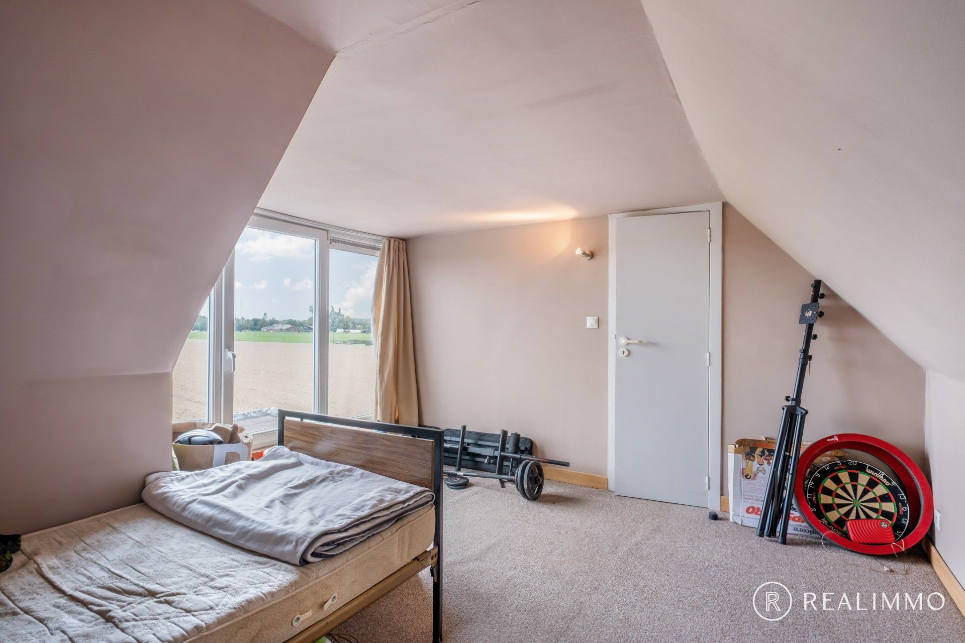Instapklaar verhuurd appartement met 2 slaapkamers en autostaanplaats foto 10