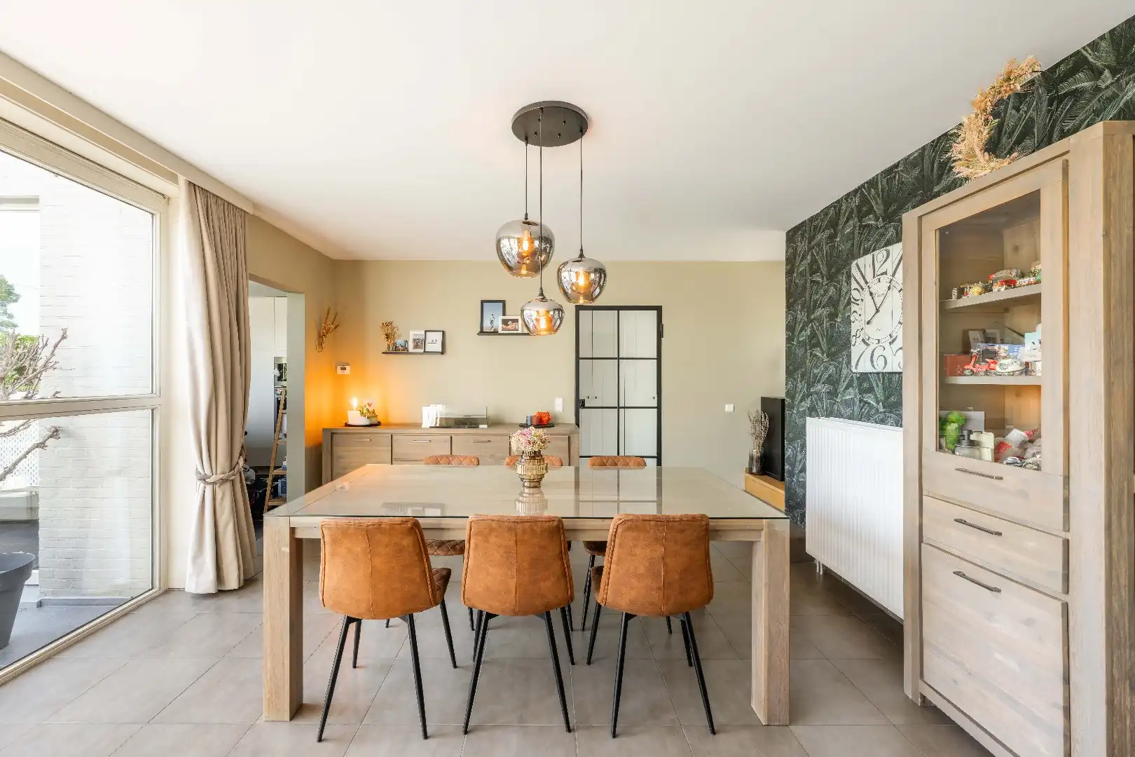 INSTAPKLARE GEZINSWONING  3 SLPKS | TUIN & TOEGANG ACHTEROM foto 6