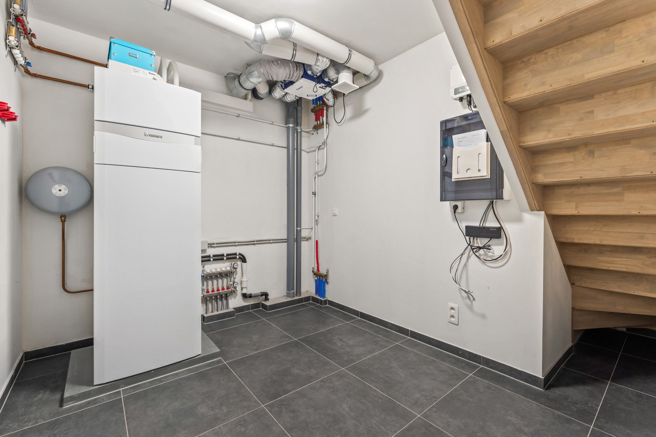 Instapklare gezinswoning te Diepenbeek foto 5