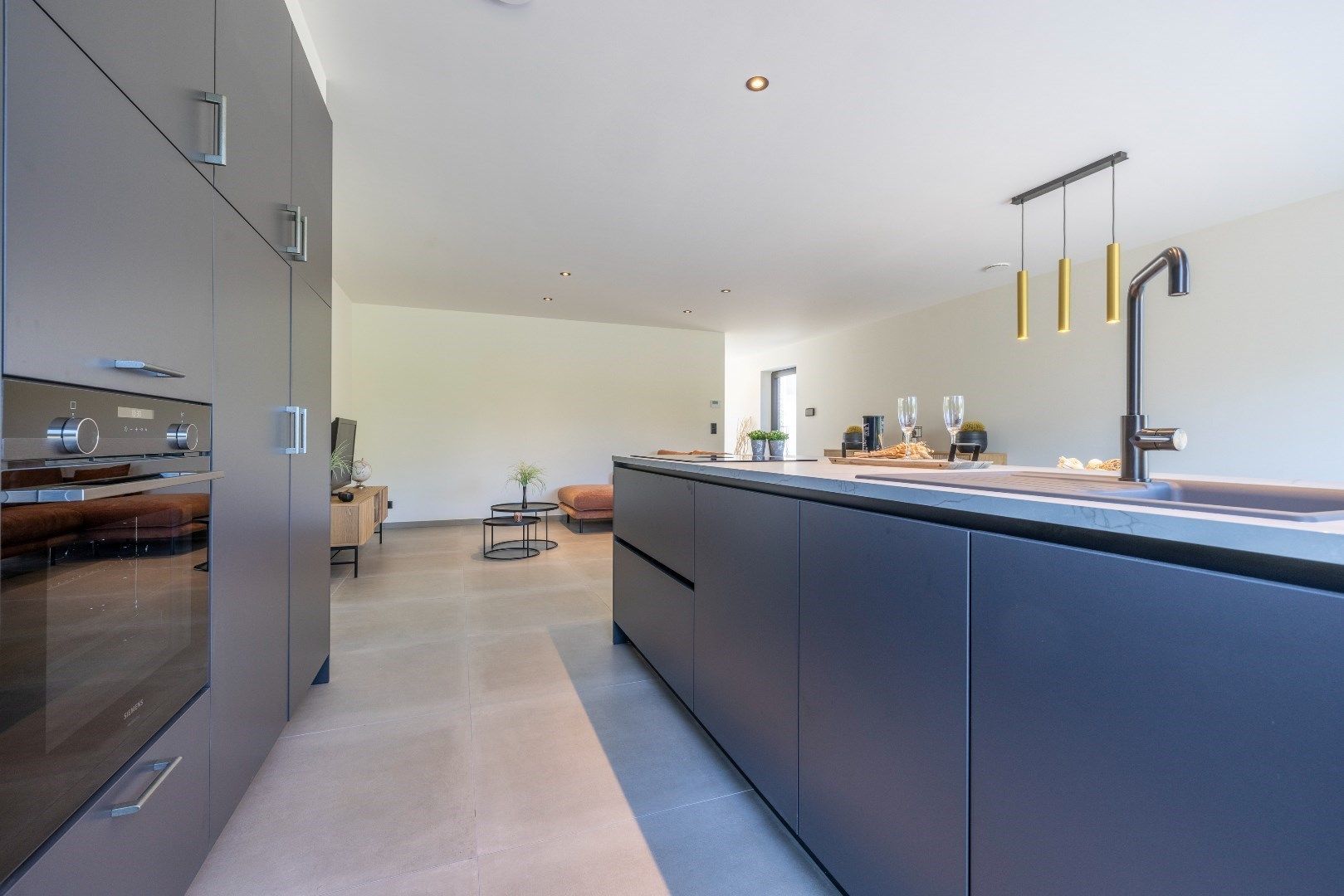 HALF OPEN NIEUWBOUW BEN-WONING MET 3 SLK, GARAGE, TERRAS EN TUIN foto 8