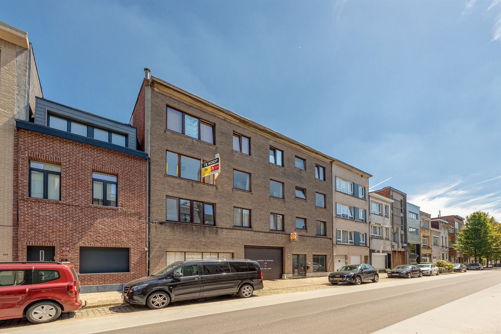Ruim appartement met 4 slaapkamers en veel lichtinval foto 19