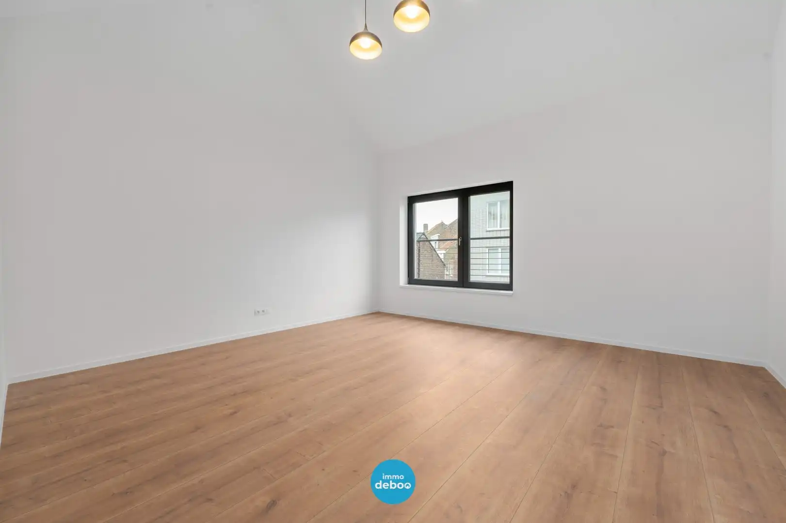 Instapklare bel-etagewoning van 260 m², volledig gerenoveerd in 2024, EPC B en zuidgerichte tuin nabij centrum en zee foto 25
