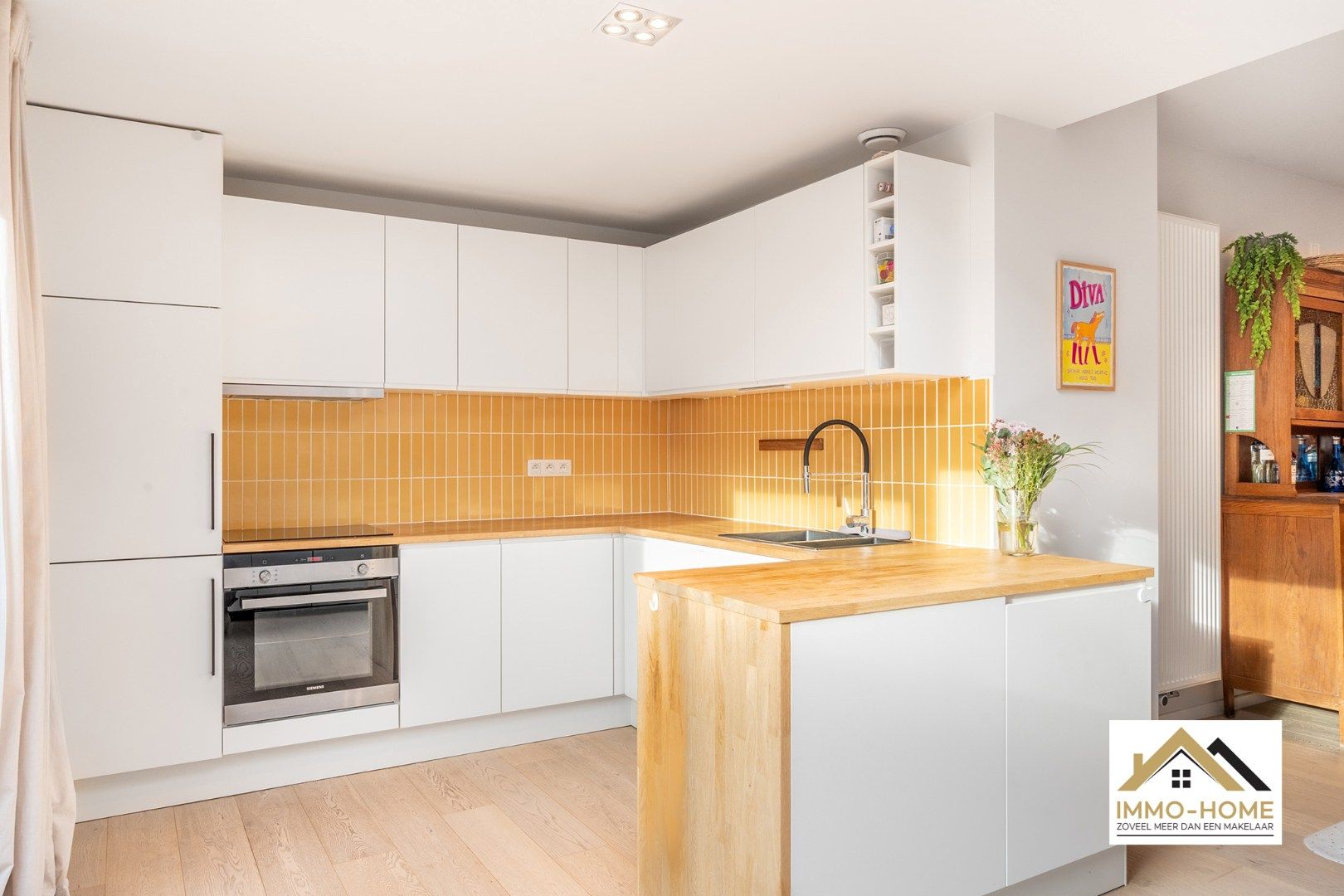 Instapklare woning op topligging te Gent! foto 5