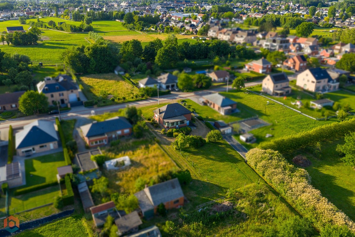 Charmante gezinswoning met 2 (mogelijks meer) slpkrs op een perceel van 4895 m². foto 22