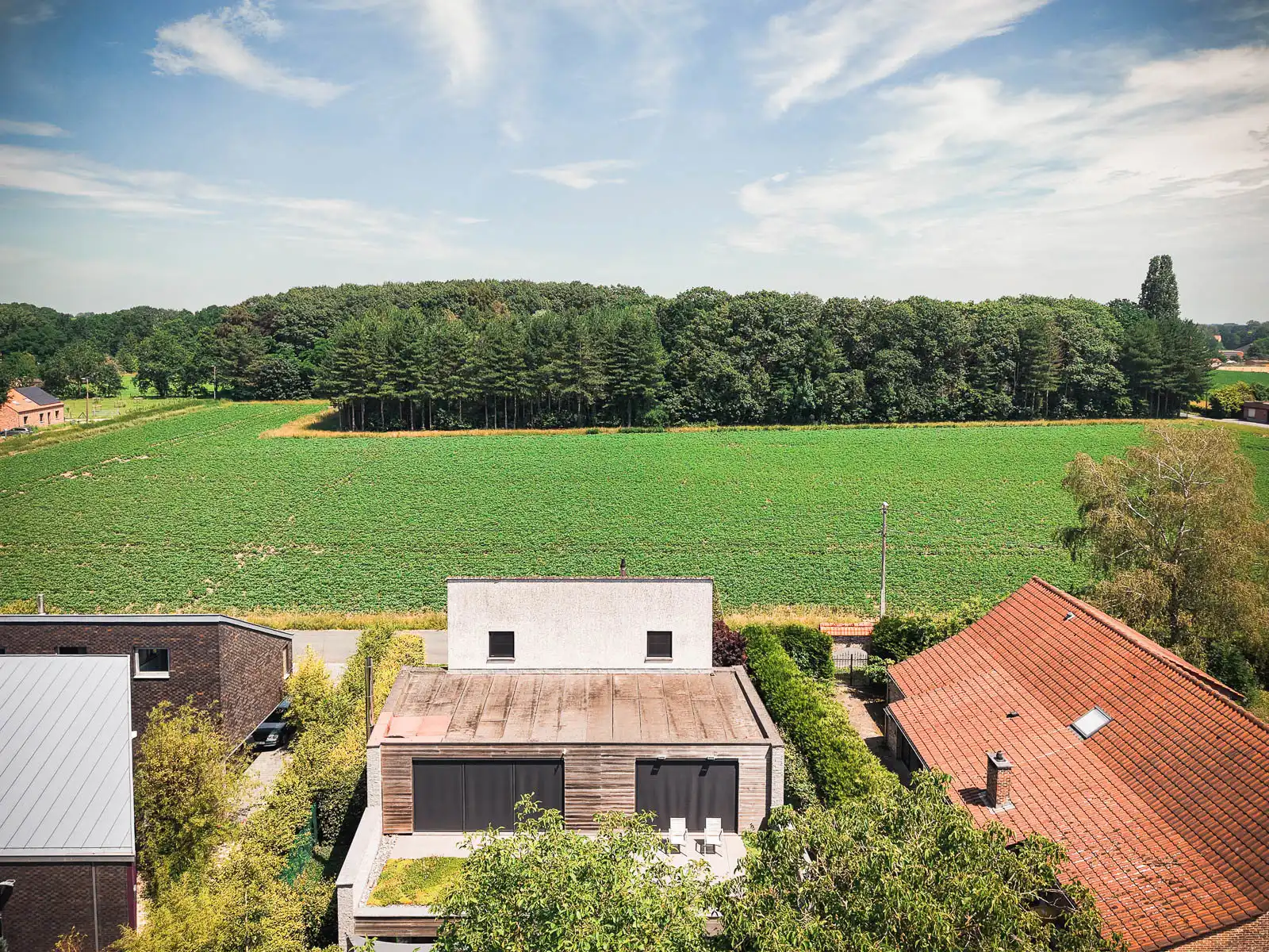 Stijlvolle, eigentijdse woning op een ruim perceel foto 61