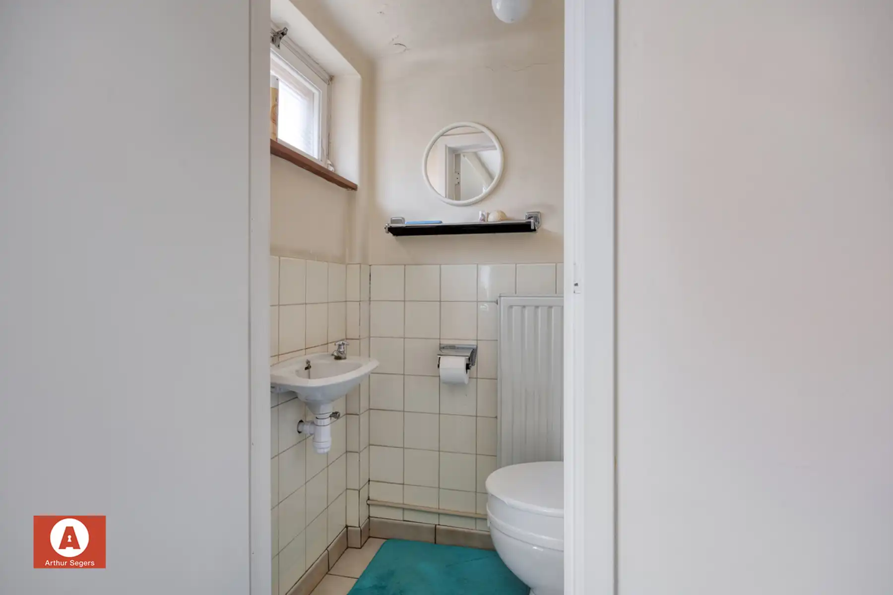 Solide te renoveren woning nabij het centrum van Buggenhout foto 13