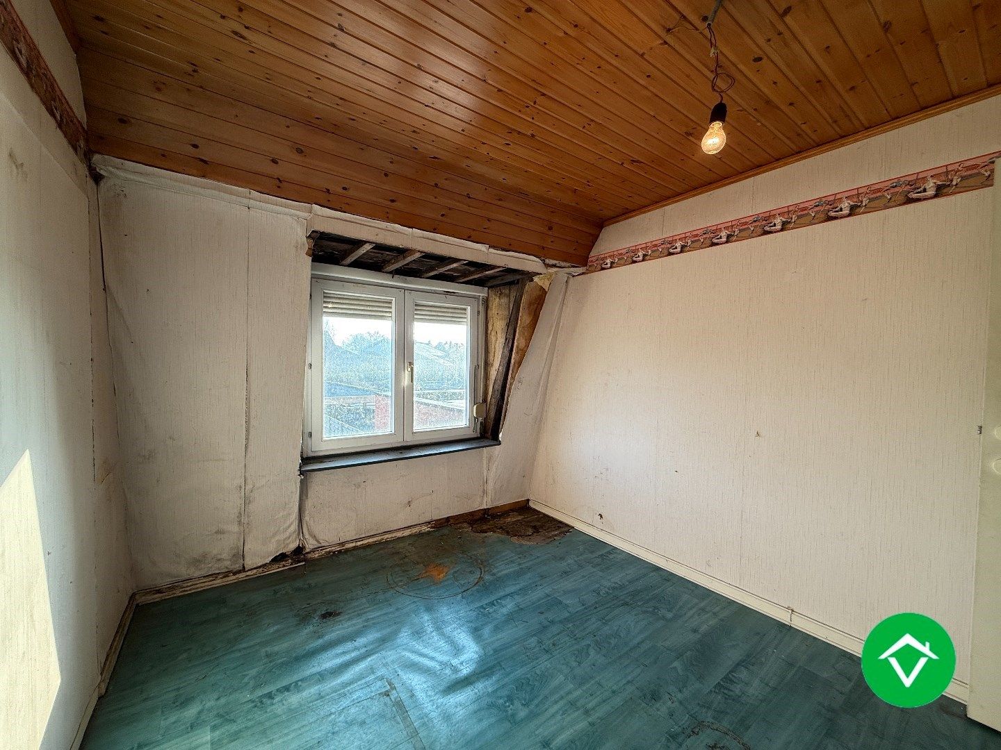 Op te frissen rijwoning met 3 slaapkamers en tuin in centrum Staden foto 10
