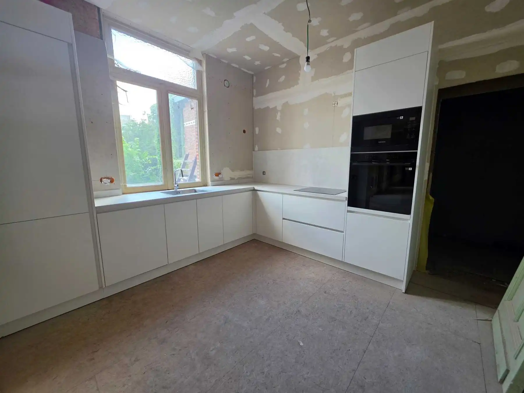 Casco stadswoning van 113 m² met 2 slaapkamers nabij Zurenborg foto 4